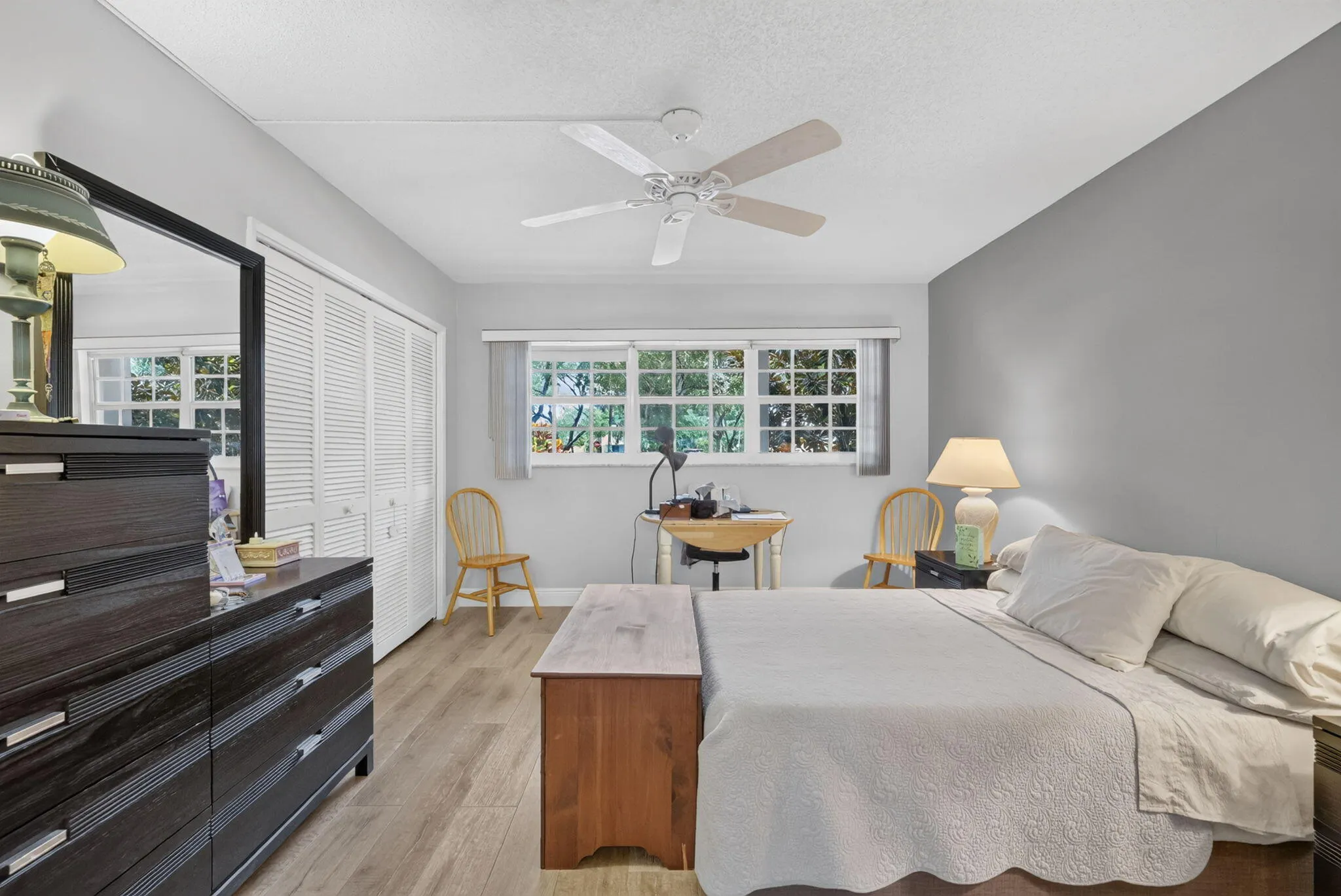 575 Oaks Lane #102