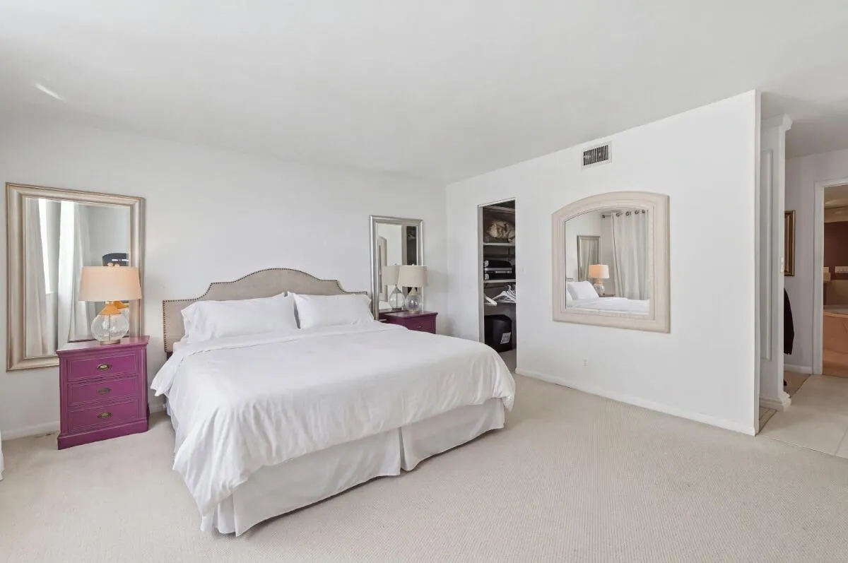 1865 S OCEAN Drive #16H