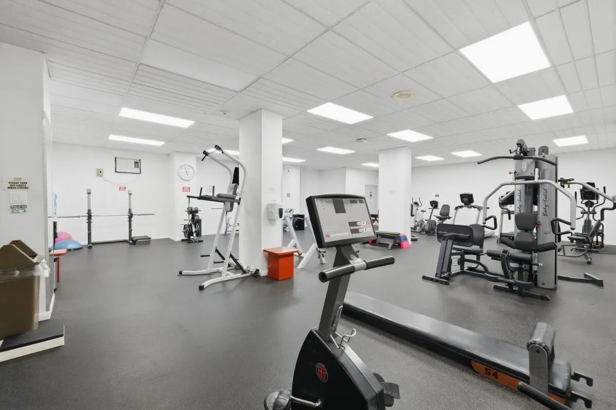 1865 S OCEAN Drive #16H