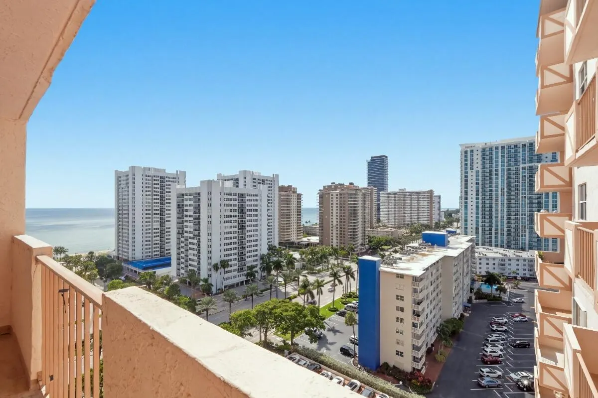 1865 S OCEAN Drive #16H