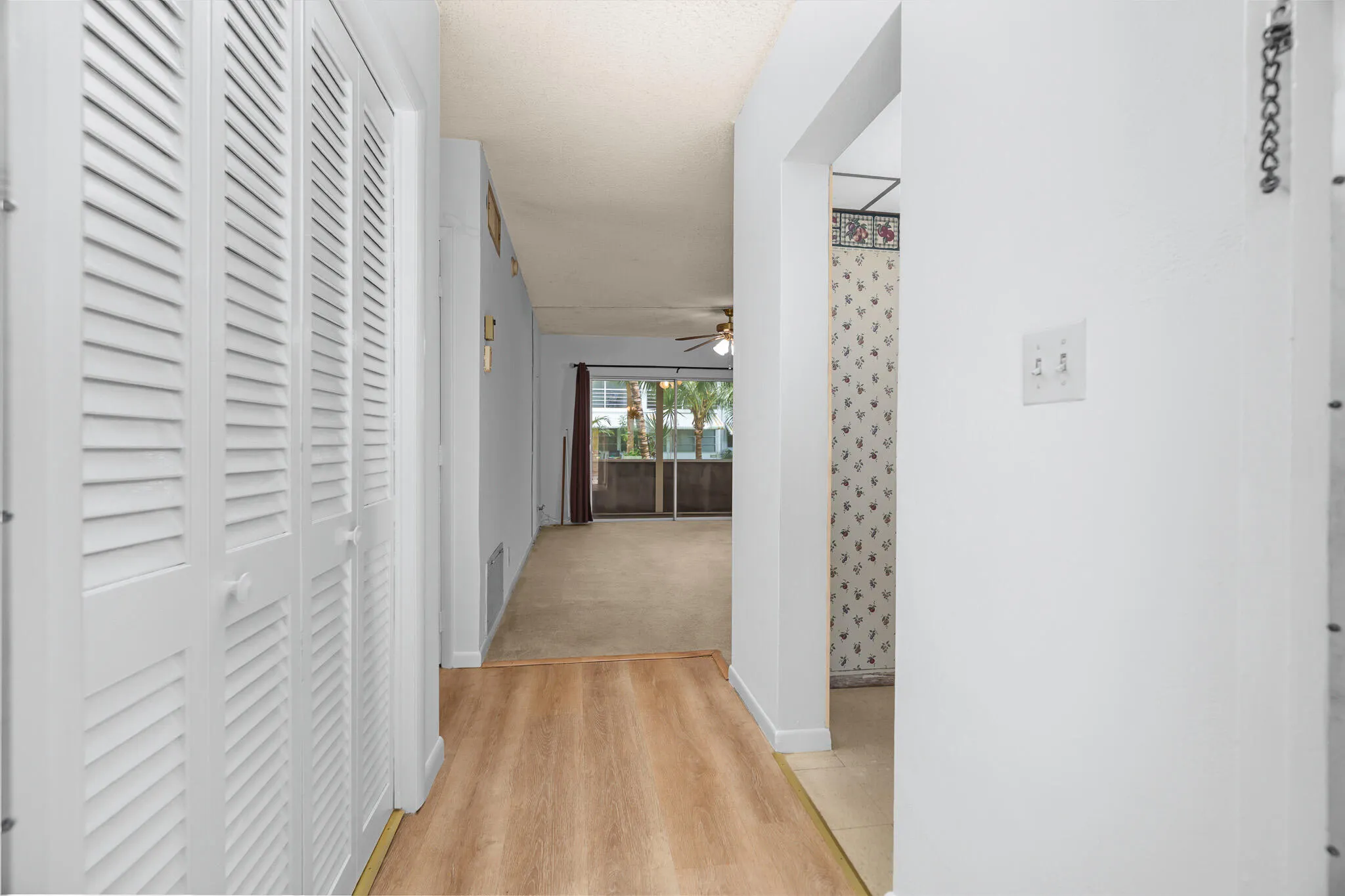 2525 W GOLF Boulevard #119