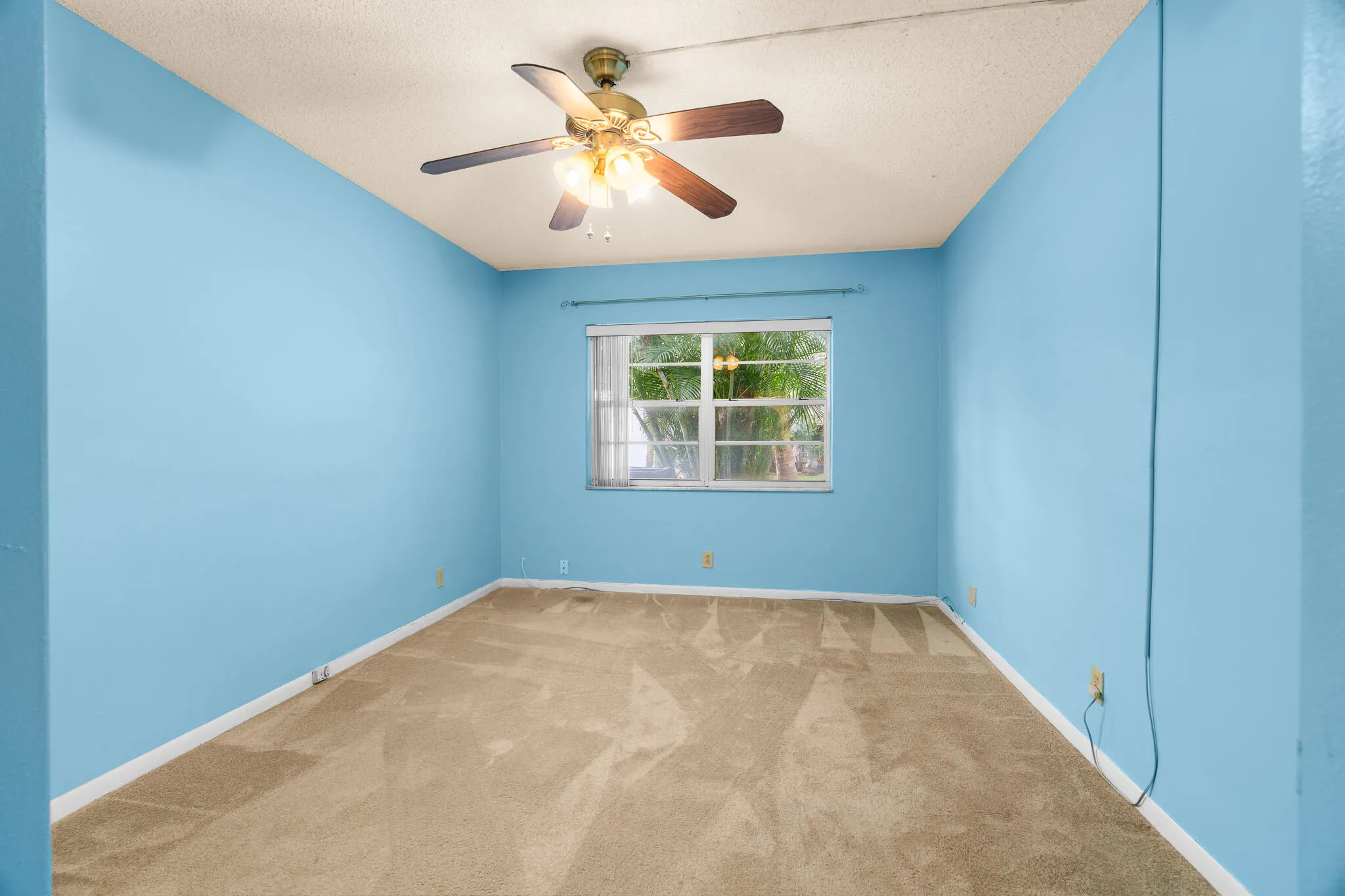 2525 W GOLF Boulevard #119