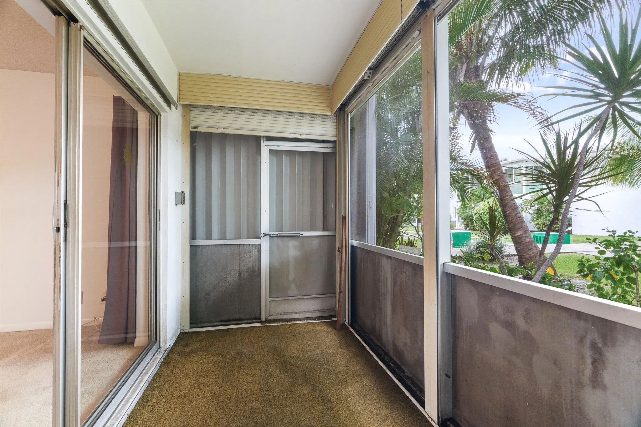 2525 W GOLF Boulevard #119