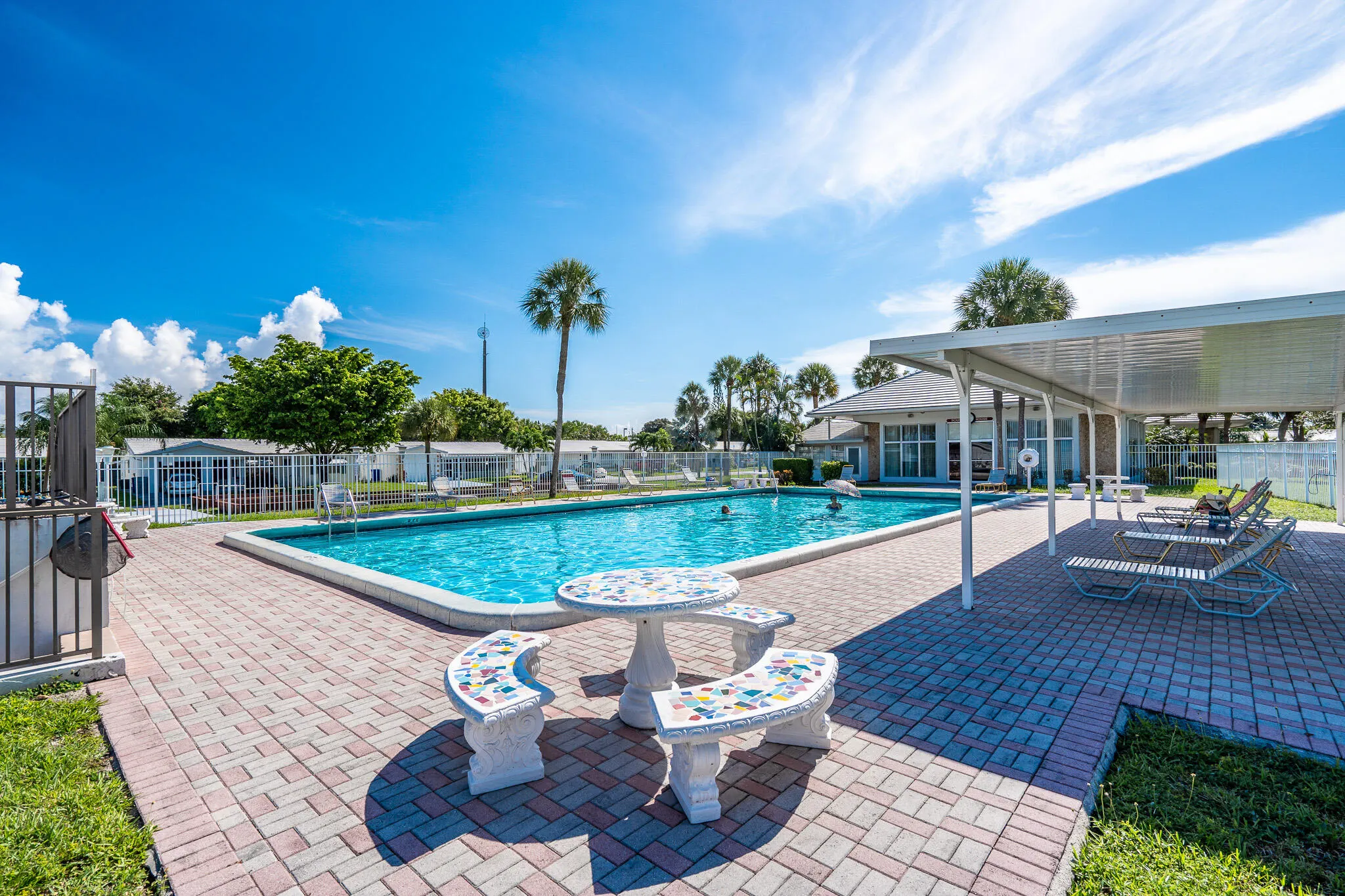 2525 W GOLF Boulevard #119