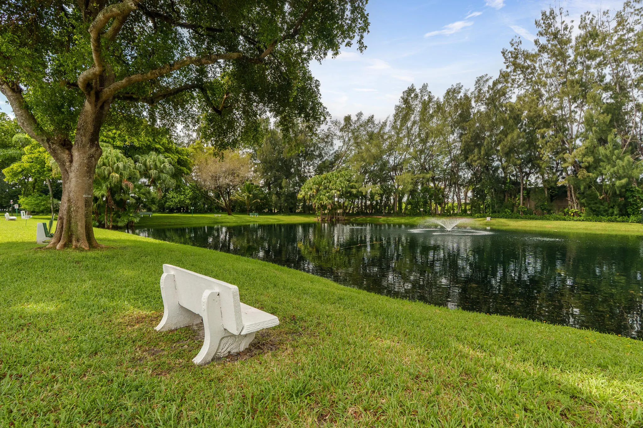 2525 W GOLF Boulevard #119