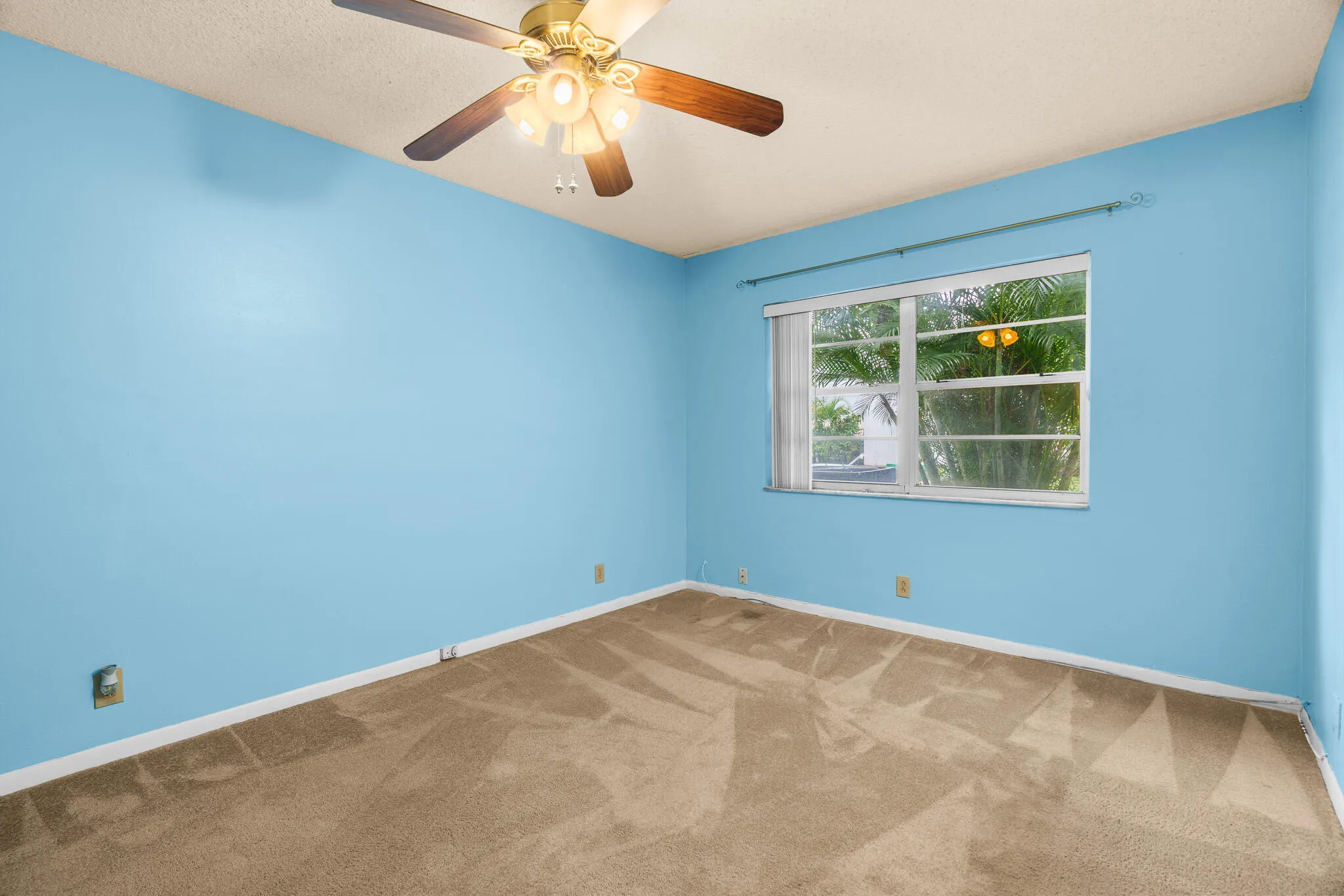 2525 W GOLF Boulevard #119