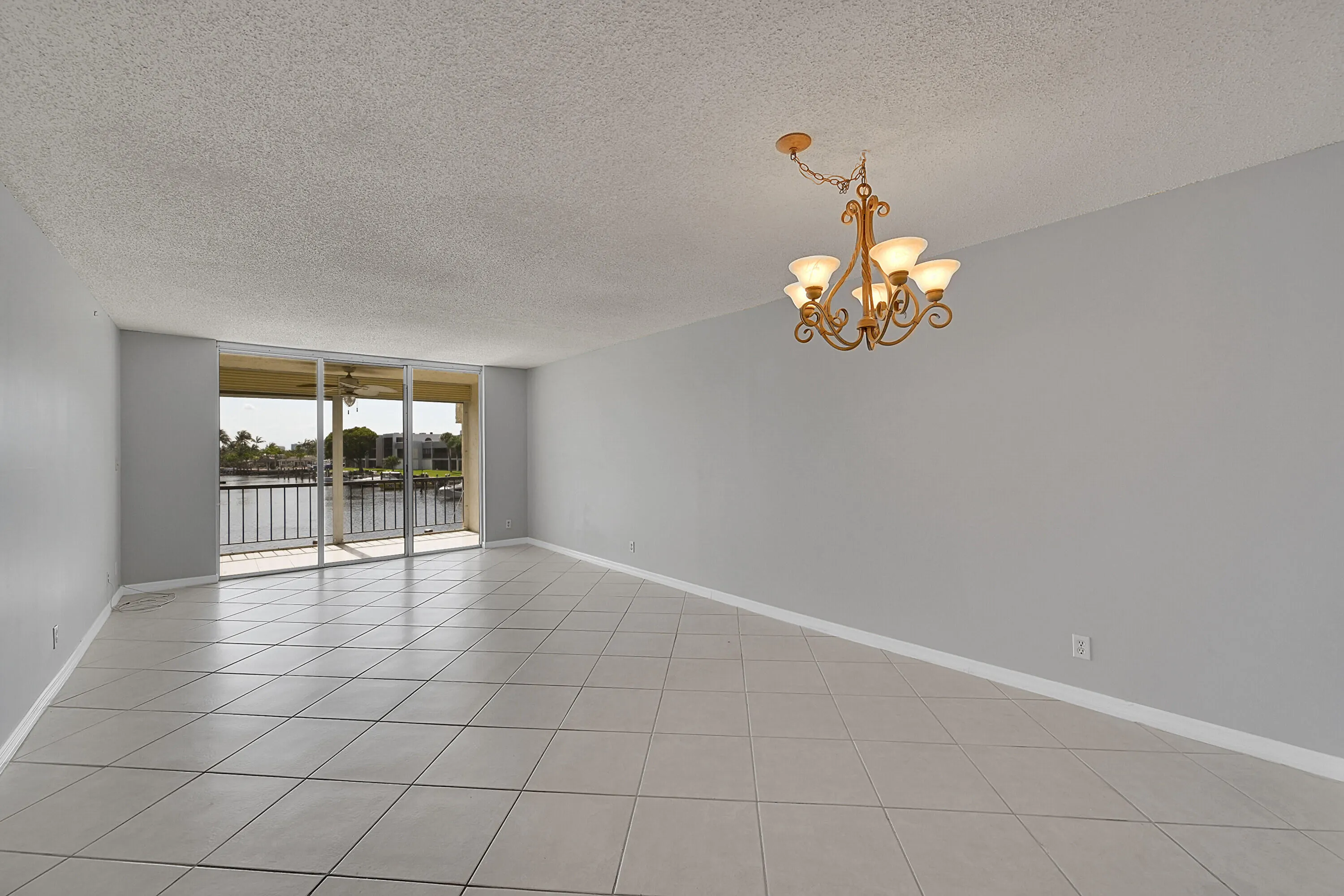 777 S FEDERAL Highway #205G