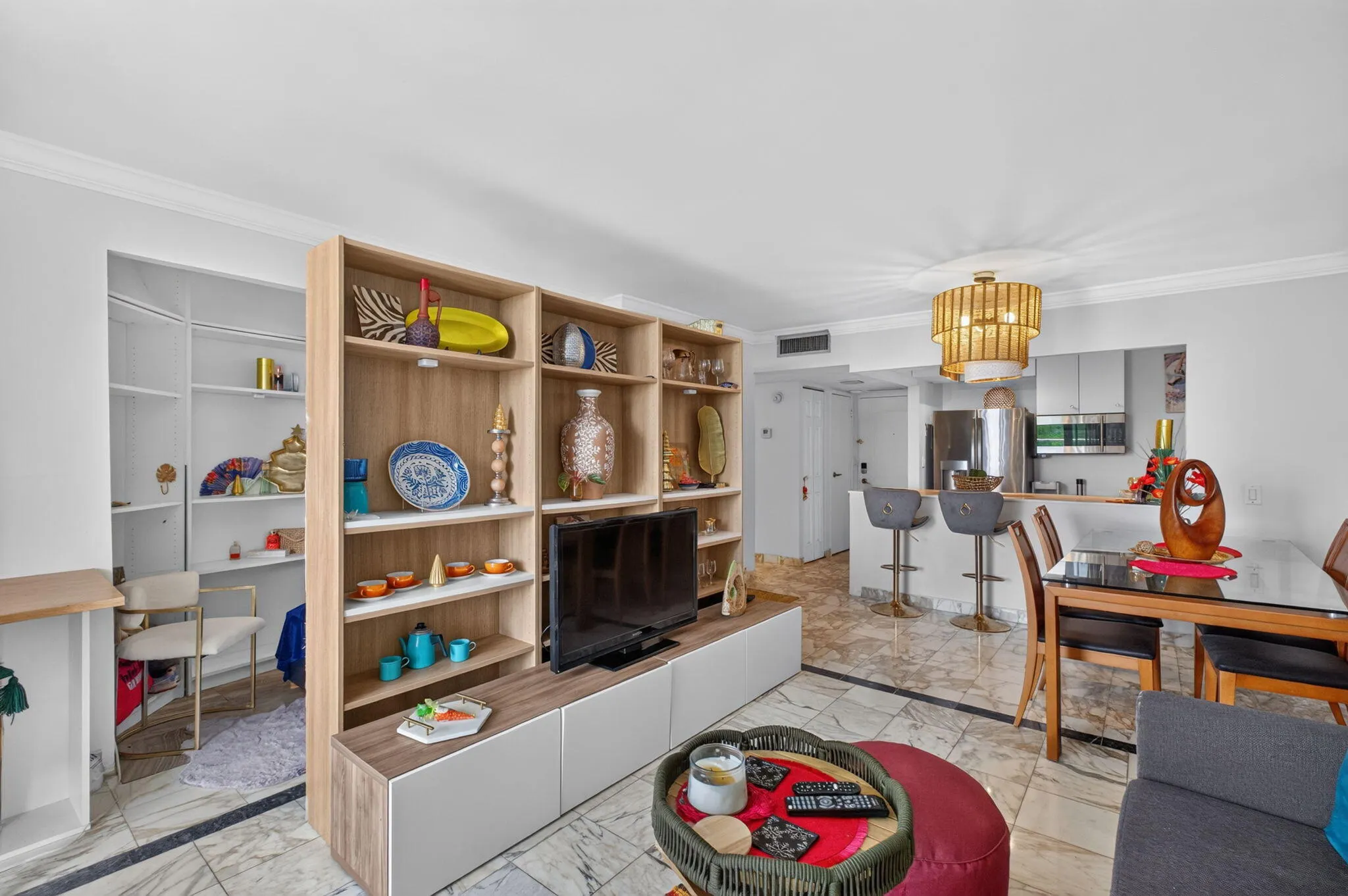 100 Bayview Drive #620