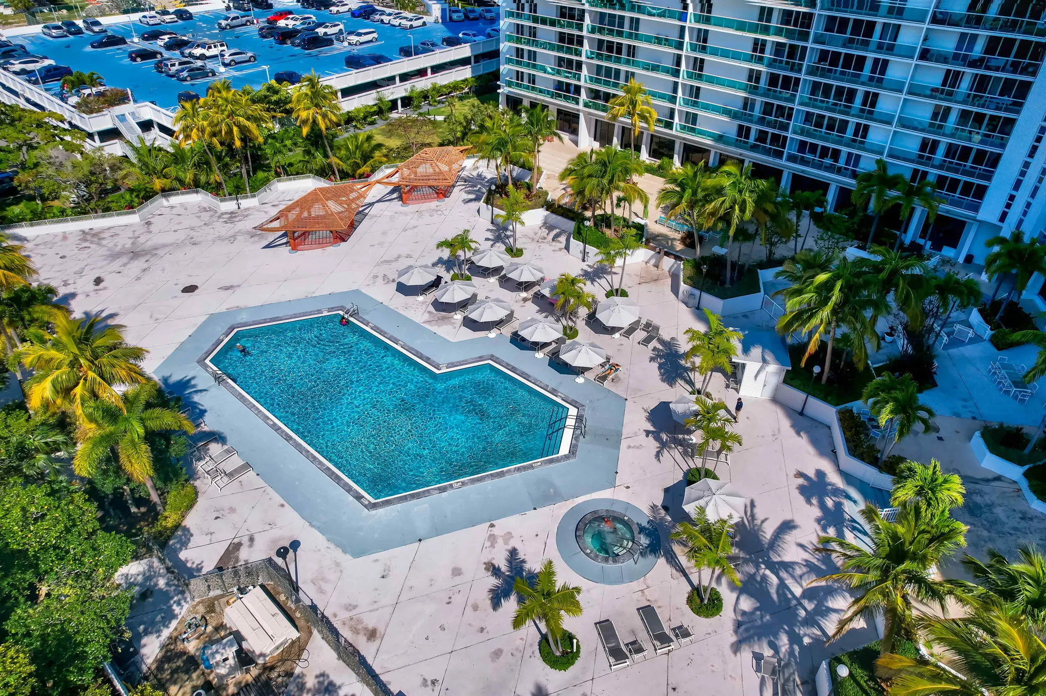 100 Bayview Drive #620