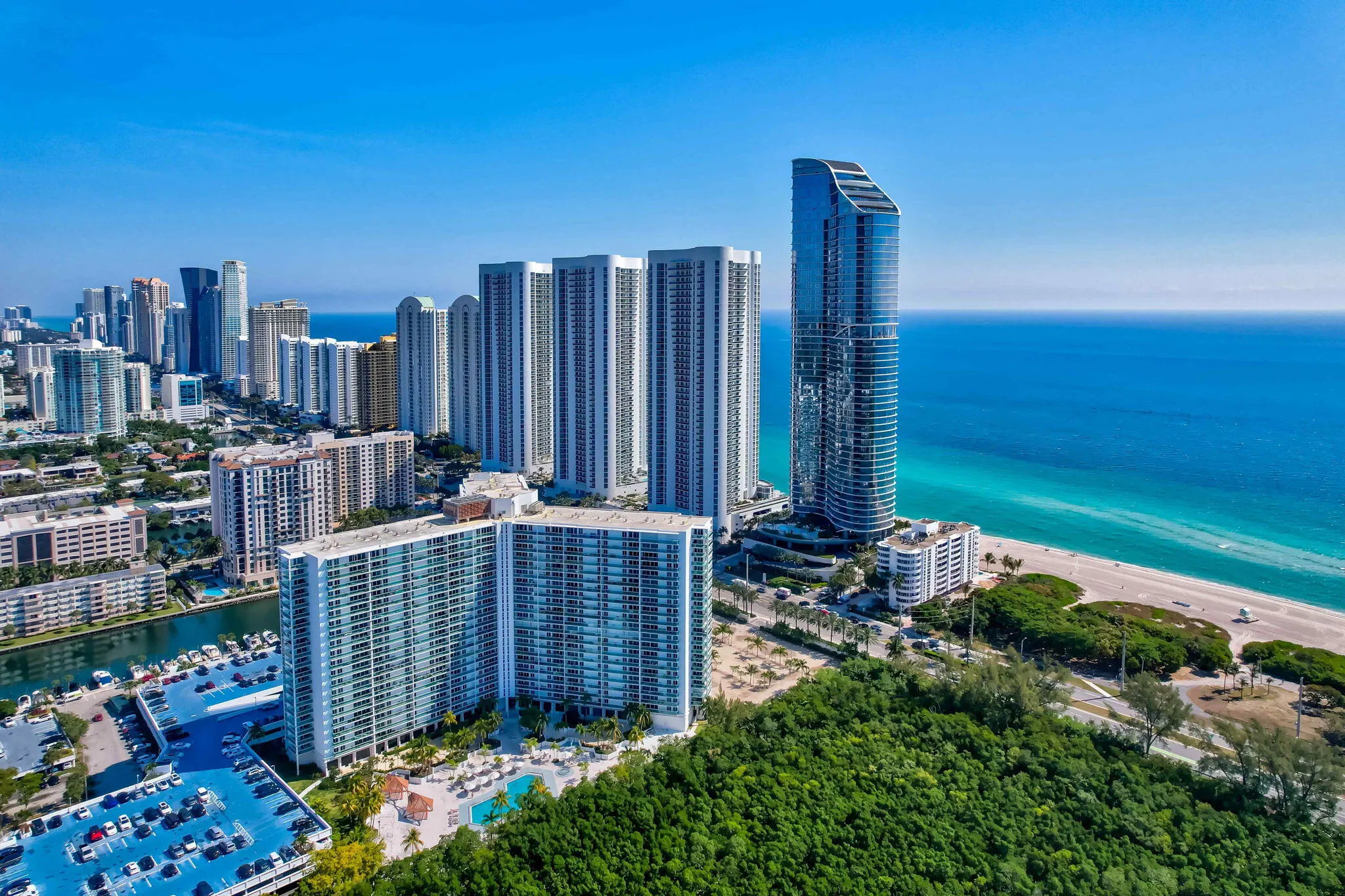 100 Bayview Drive #620