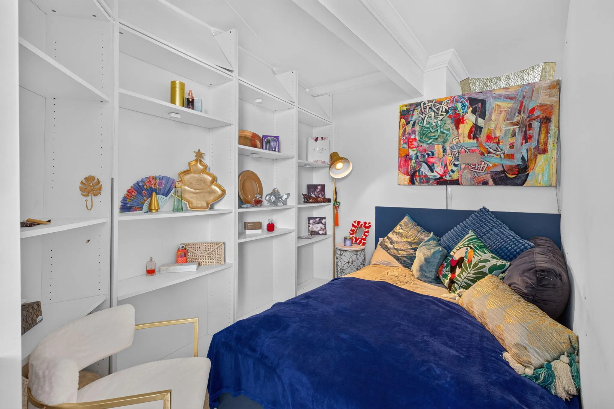 100 Bayview Drive #620