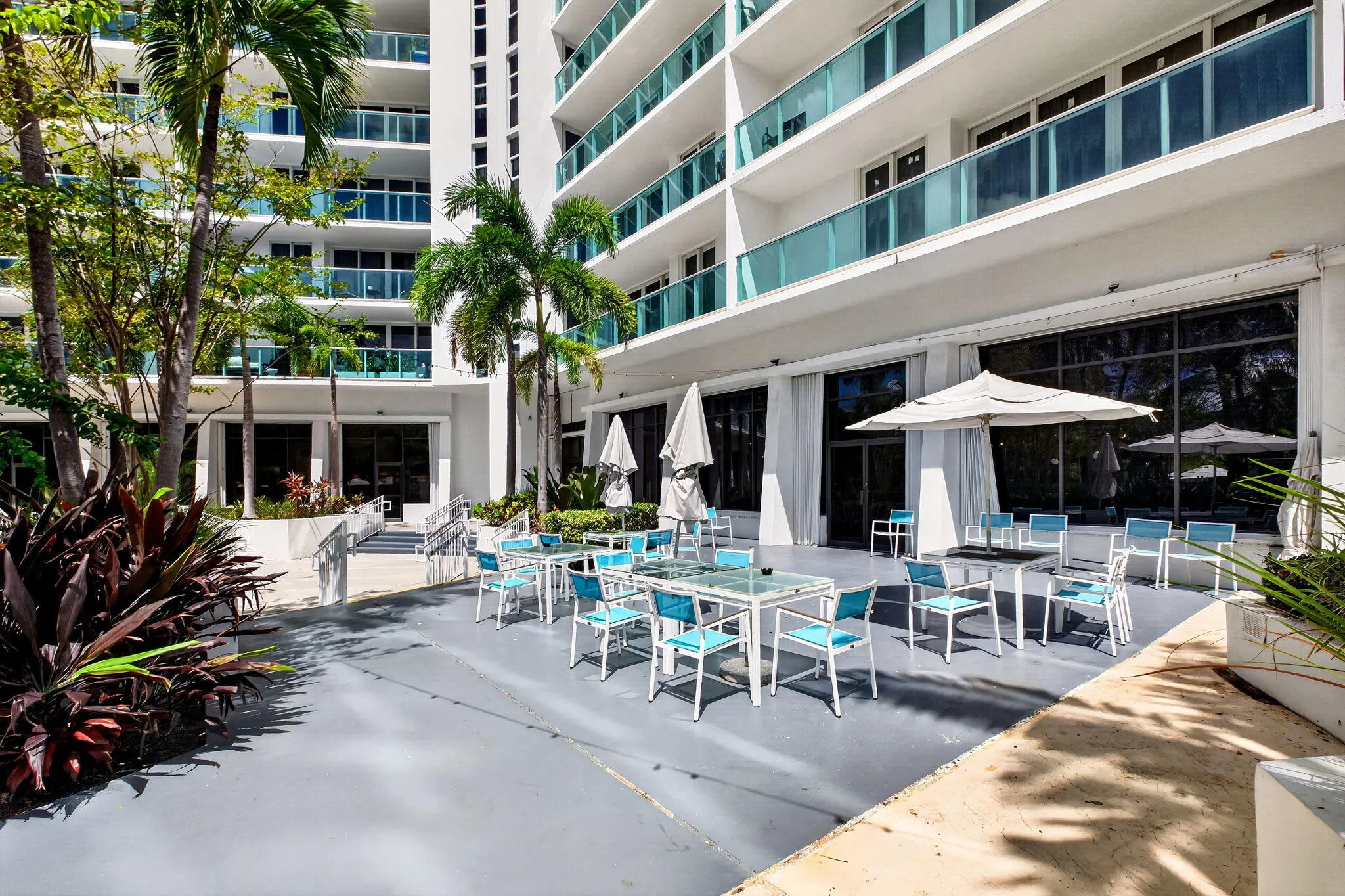 100 Bayview Drive #620