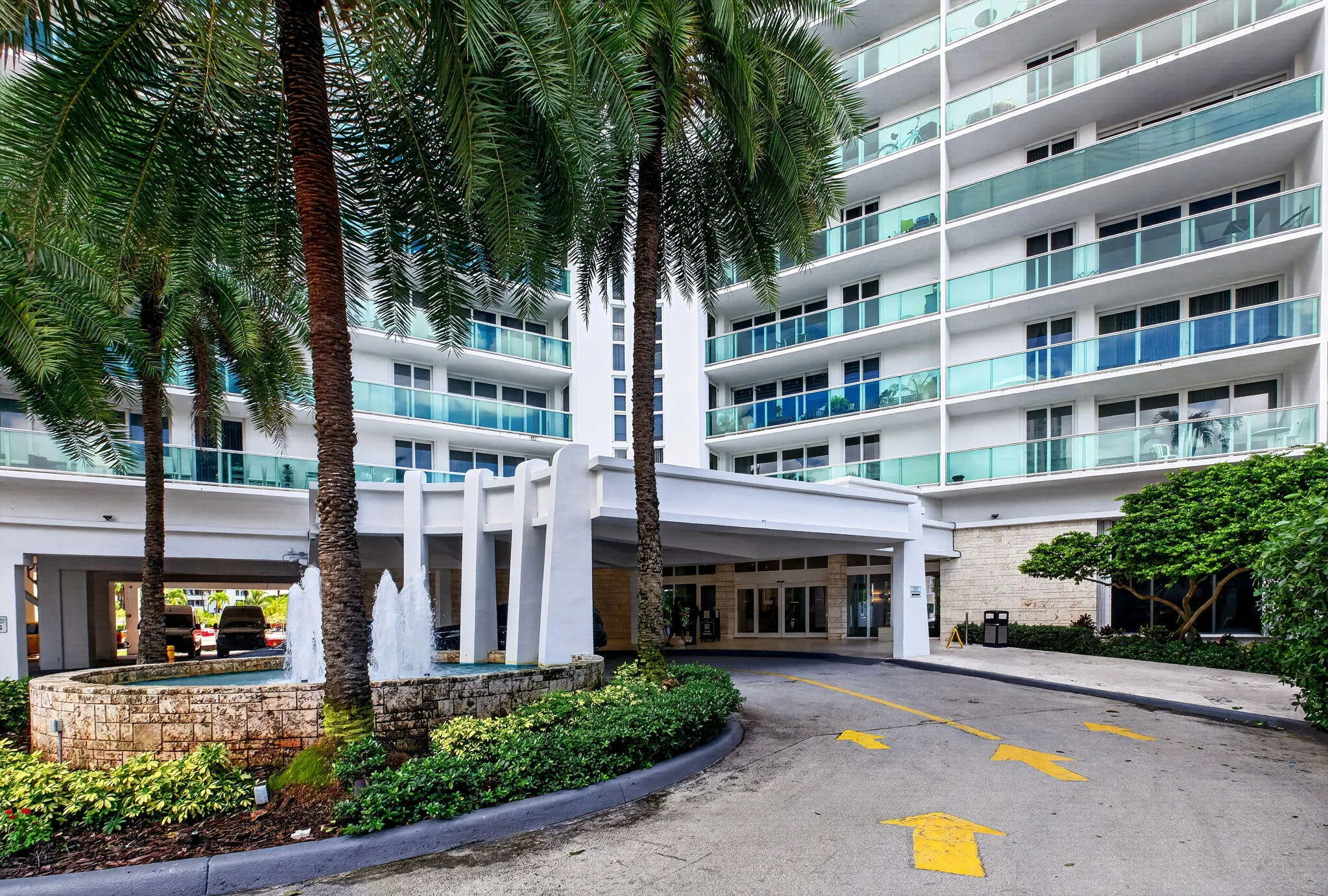 100 Bayview Drive #620