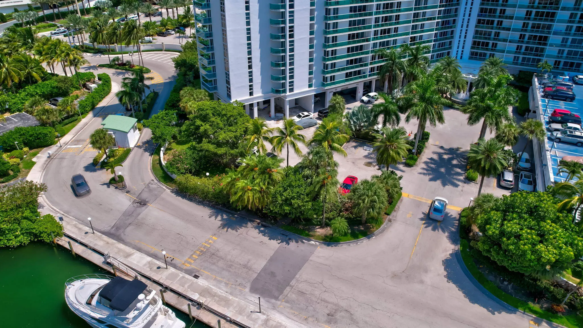 100 Bayview Drive #620