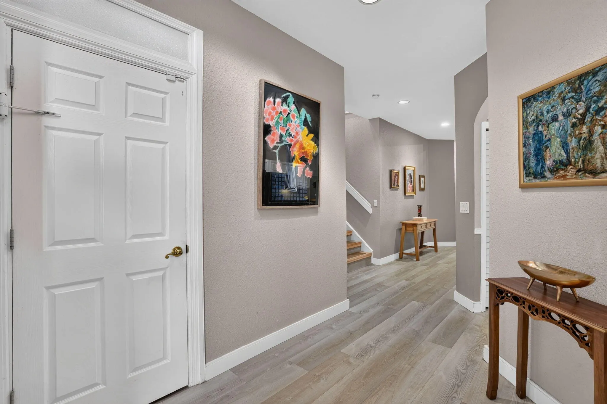 457 W PALM AIRE Drive
