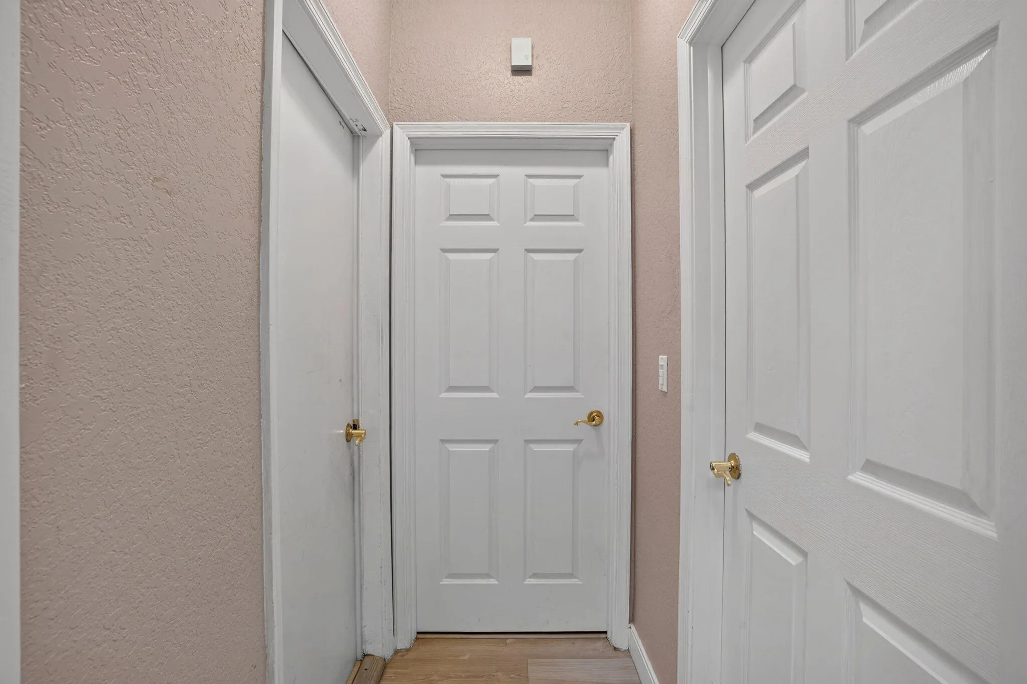 457 W PALM AIRE Drive