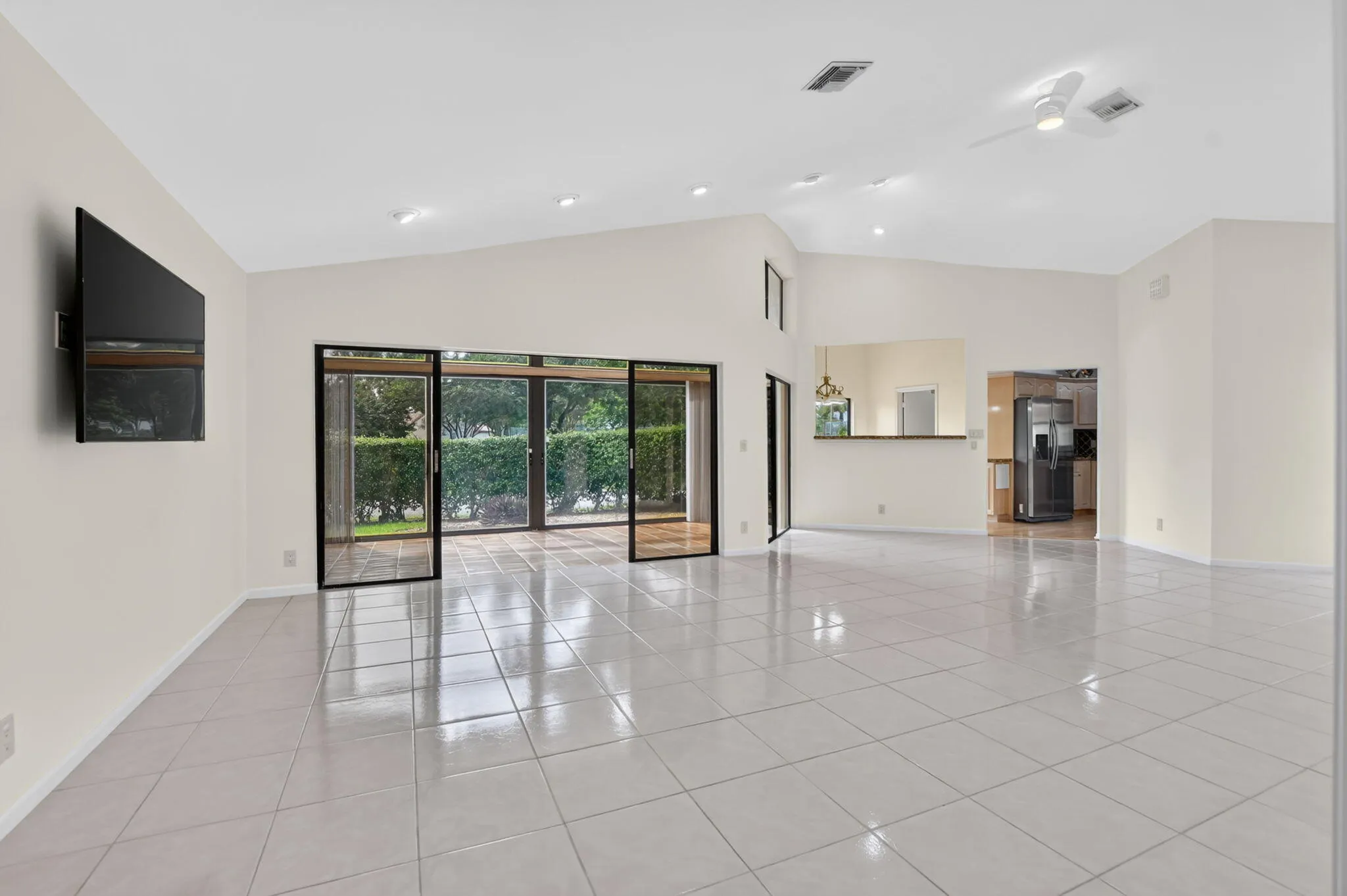 23363 Water Circle