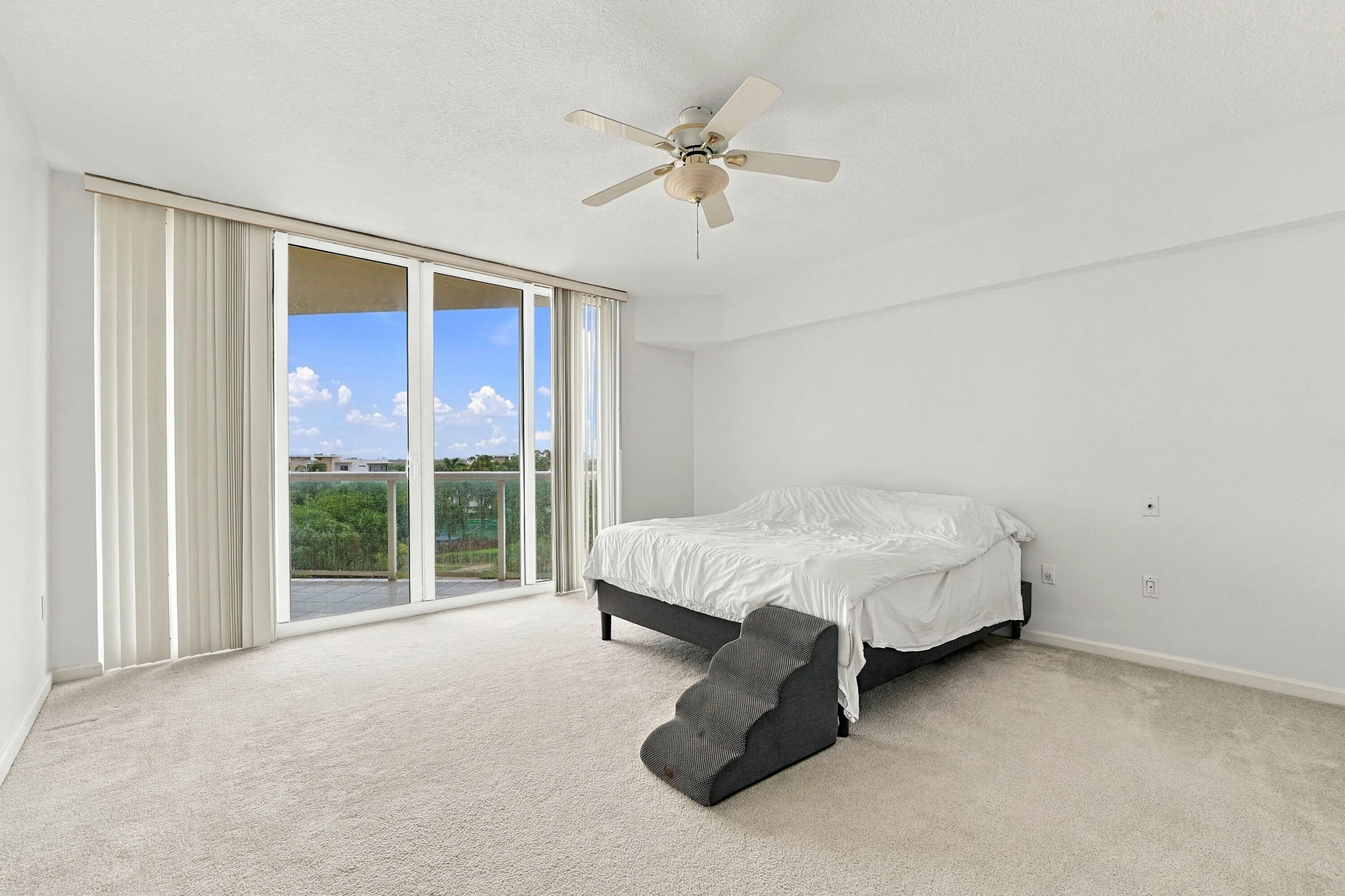 6001 N OCEAN Drive #503