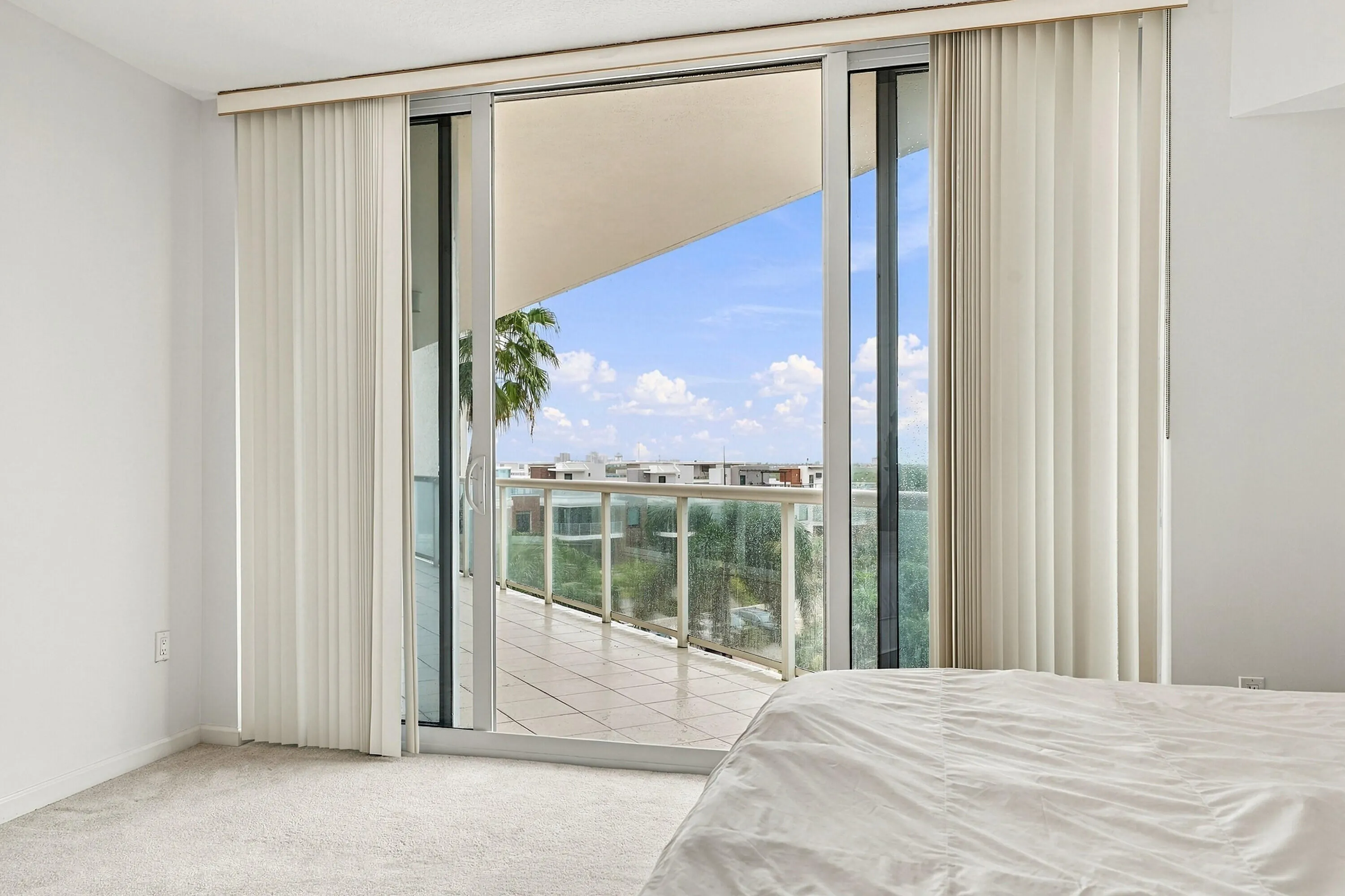 6001 N OCEAN Drive #503