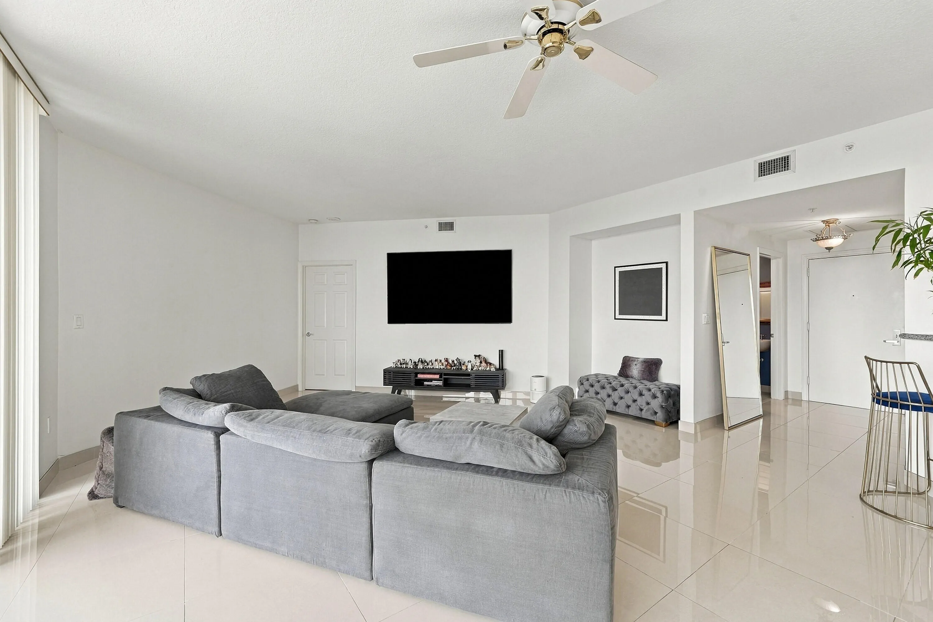 6001 N OCEAN Drive #503