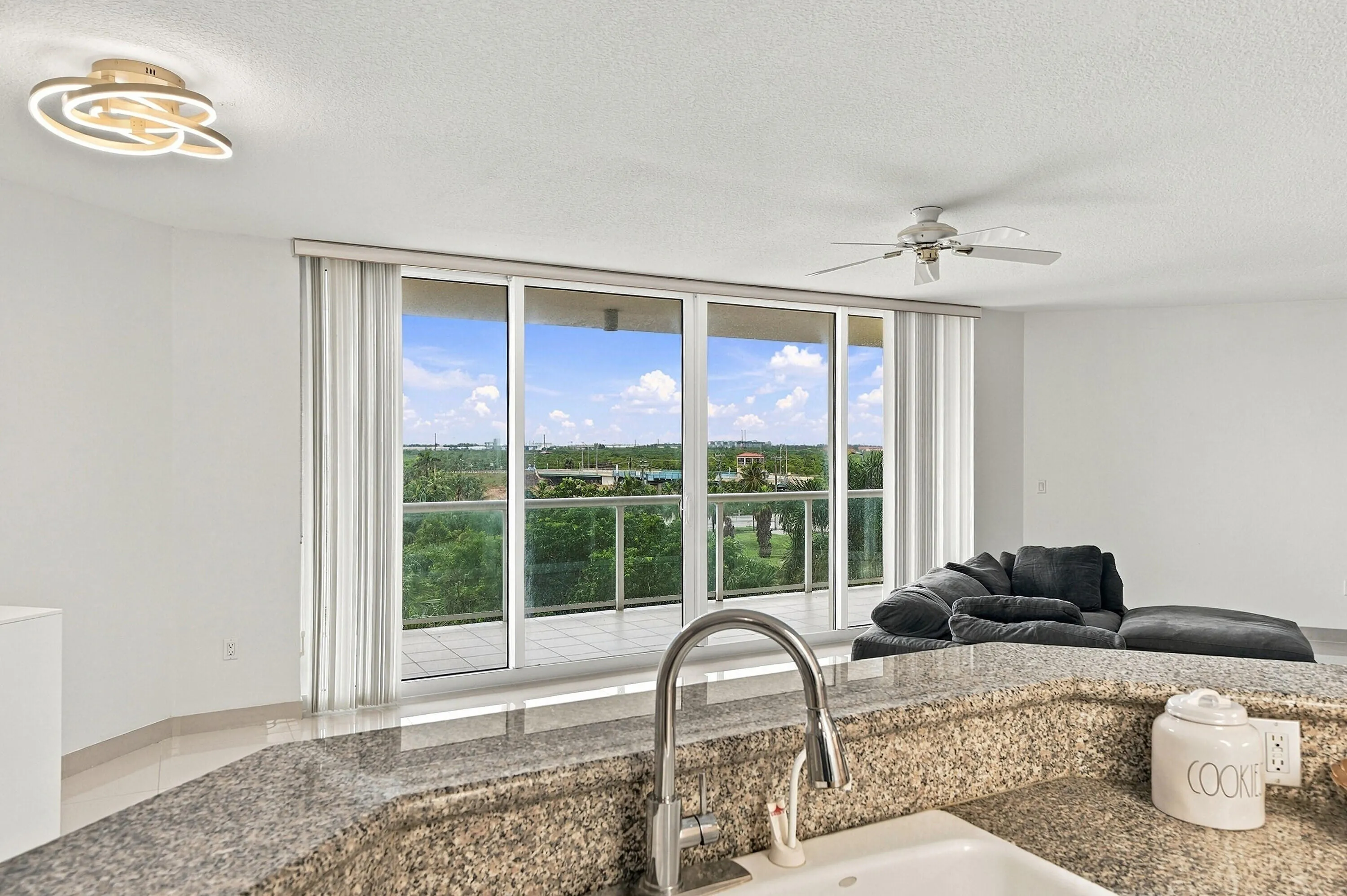 6001 N OCEAN Drive #503