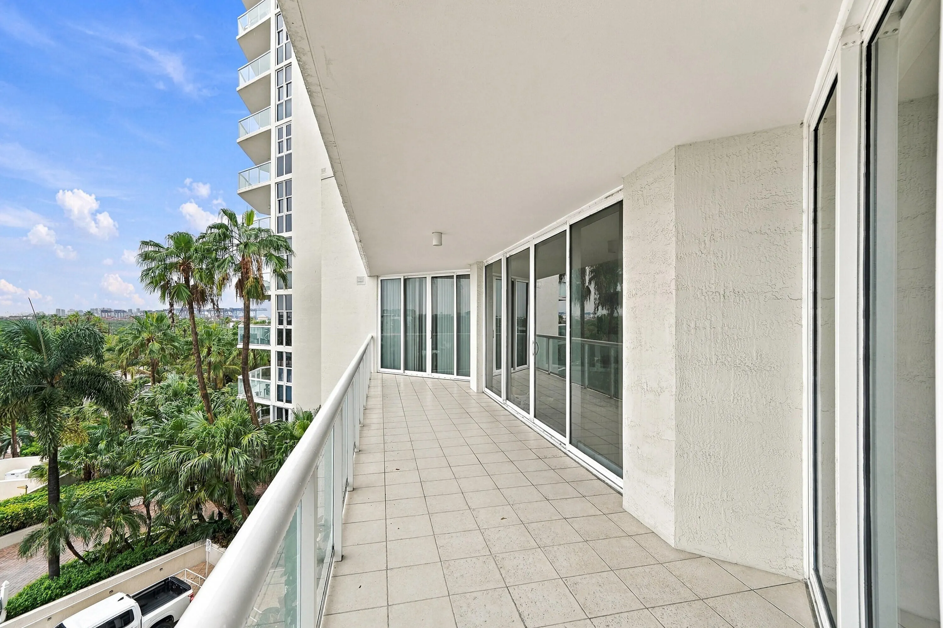 6001 N OCEAN Drive #503
