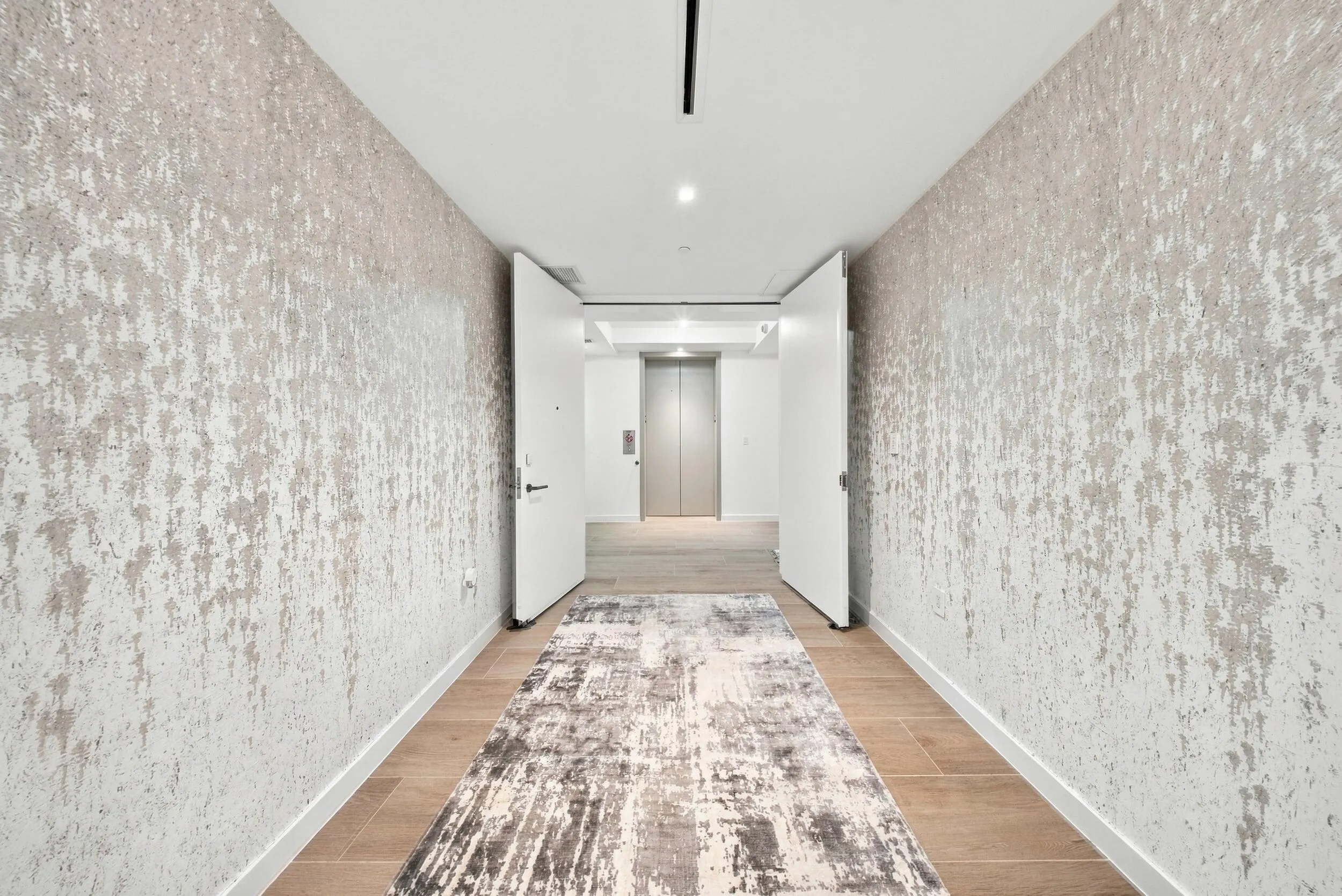 1116 N OCEAN Boulevard #1601