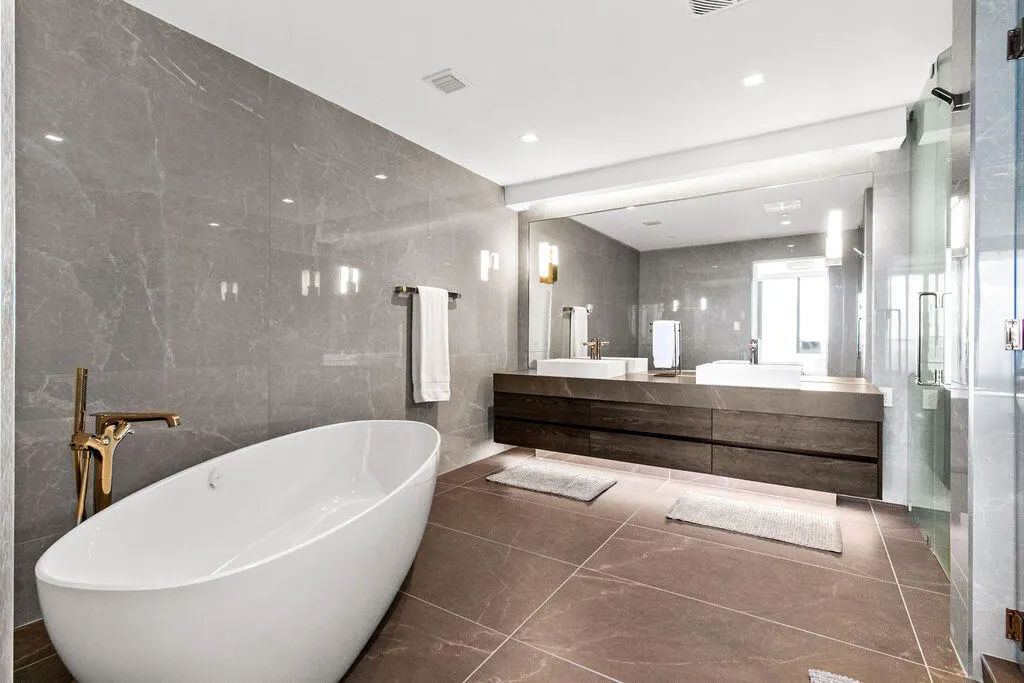 1116 N OCEAN Boulevard #1205