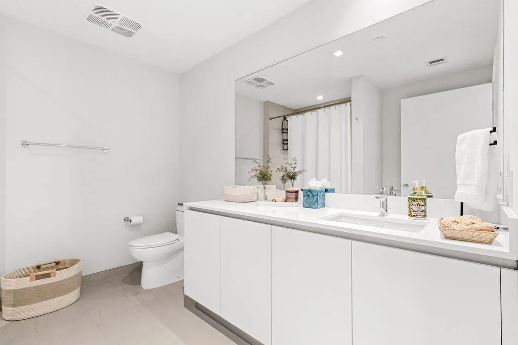 1116 N OCEAN Boulevard #1205