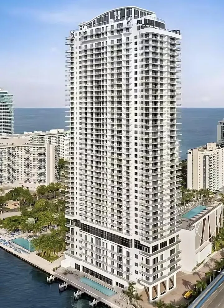 4010 S Ocean Drive #R1007