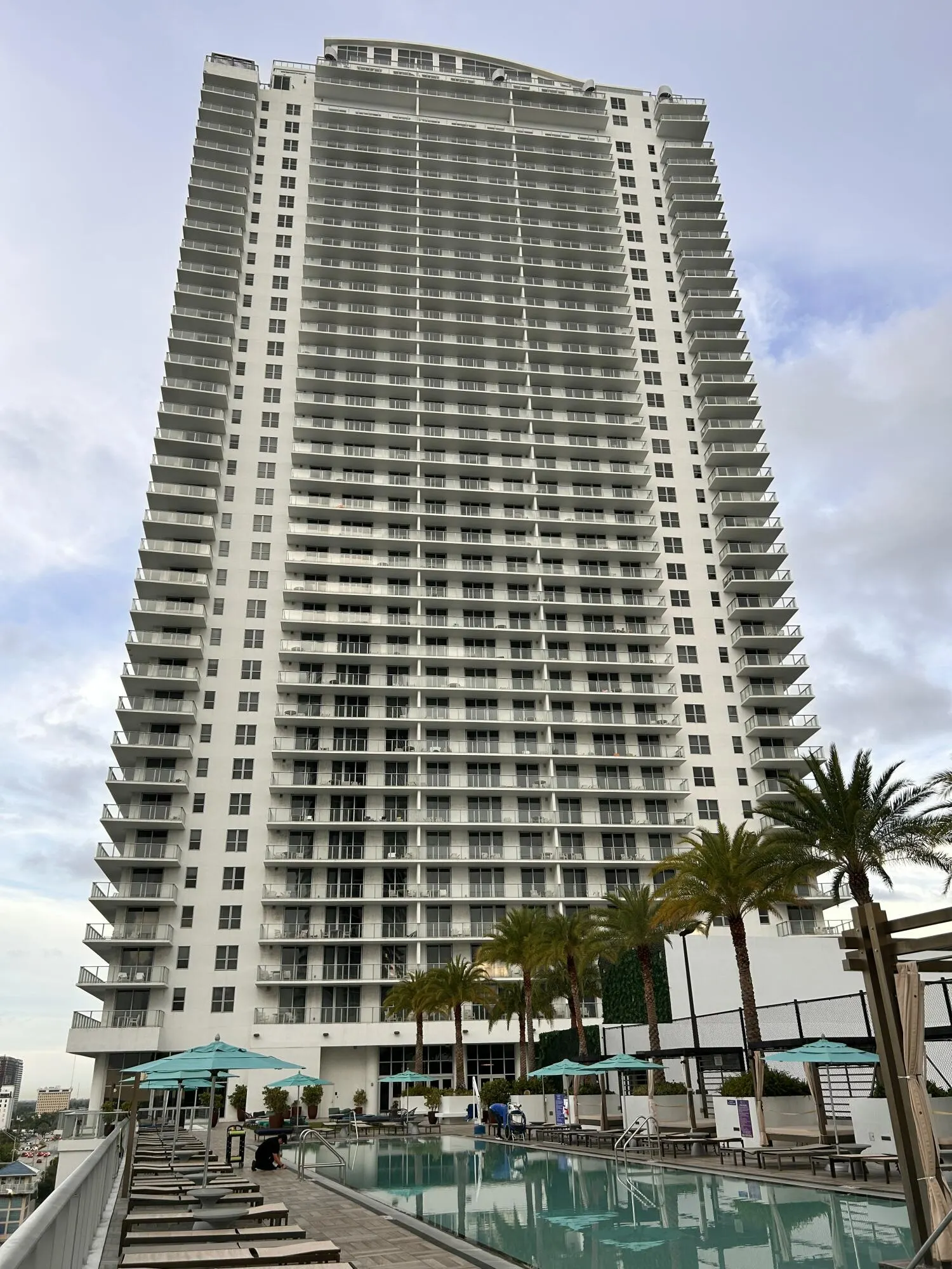4010 S Ocean Drive #R1007