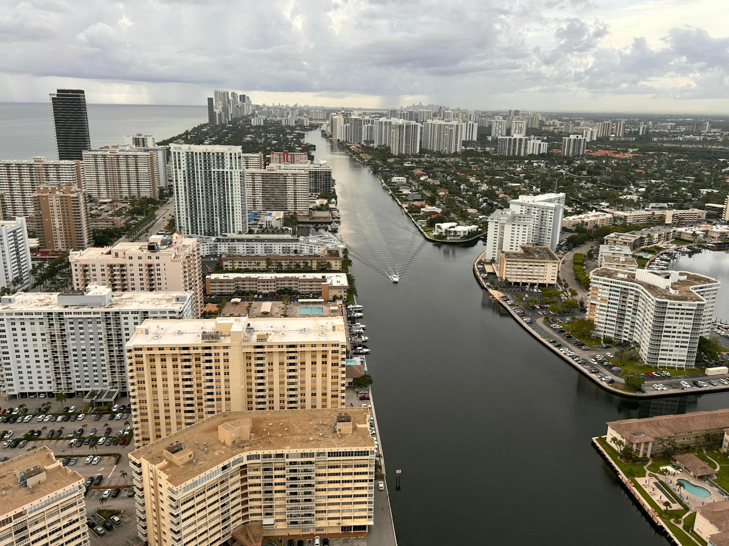 4010 S Ocean Drive #R1007