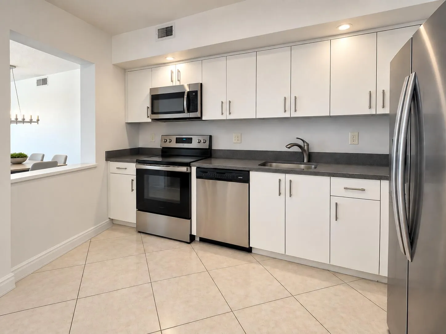 20355 NE 34 Court #828