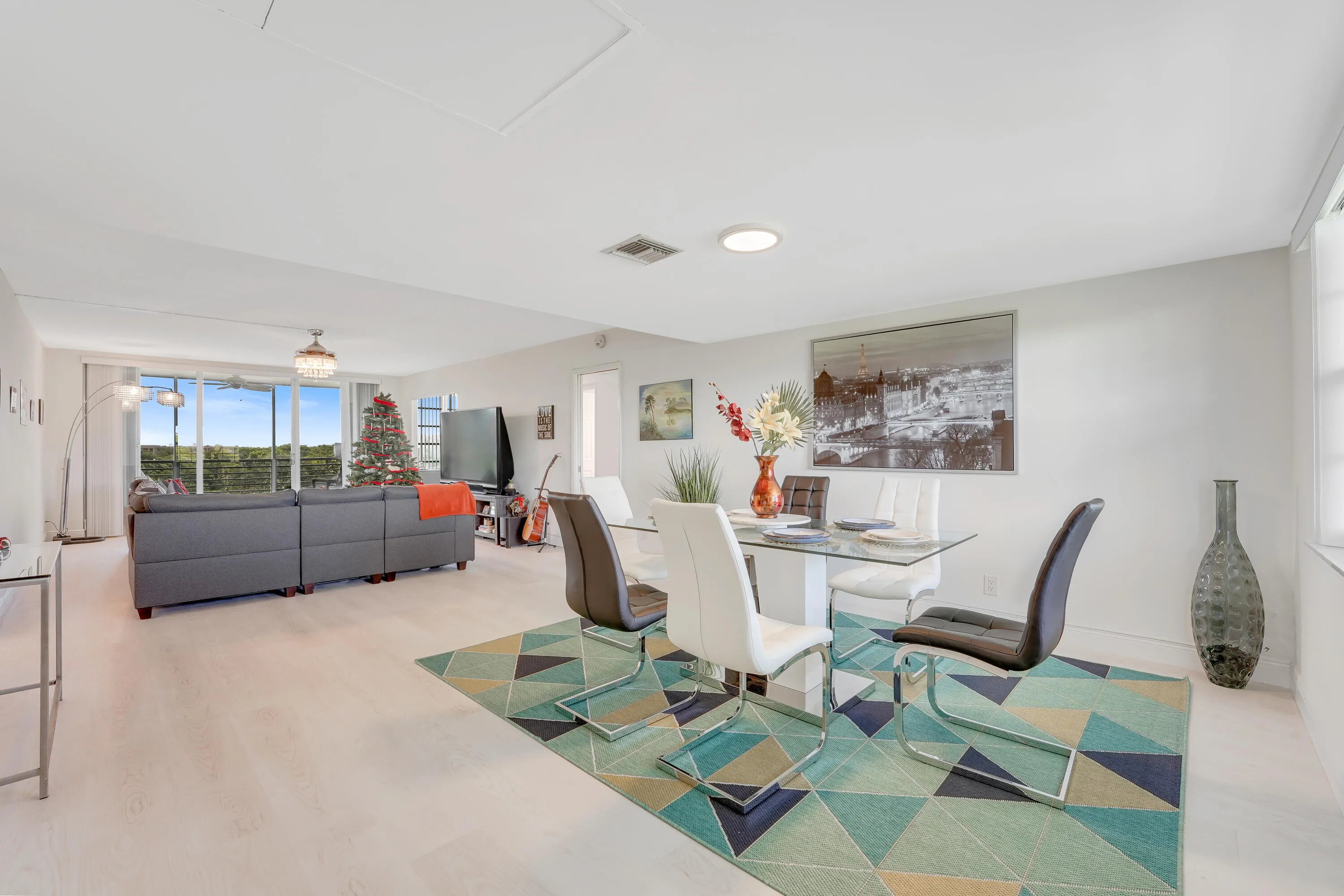3800 OAKS CLUBHOUSE Drive #503