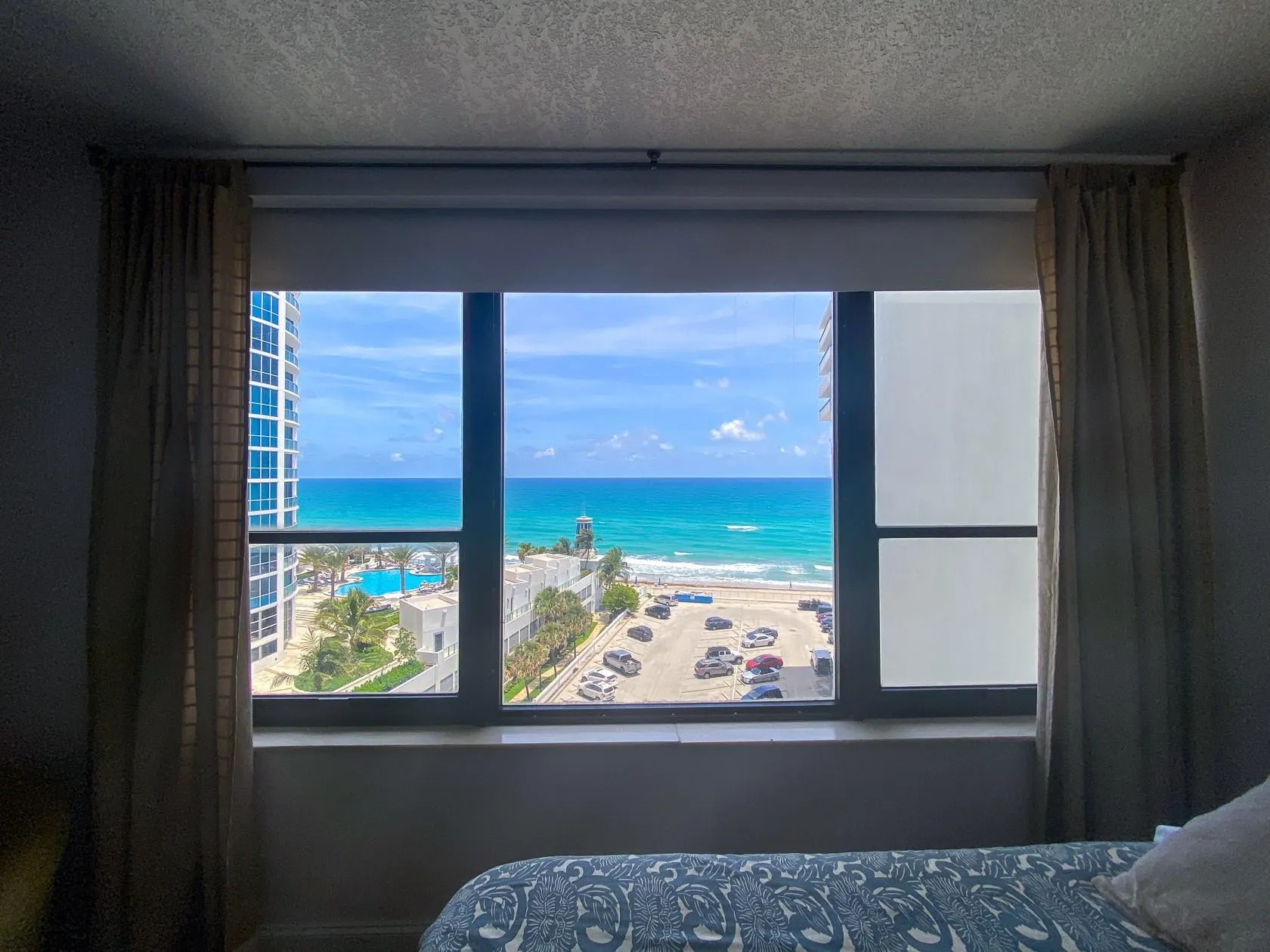 3505 S OCEAN Drive #806