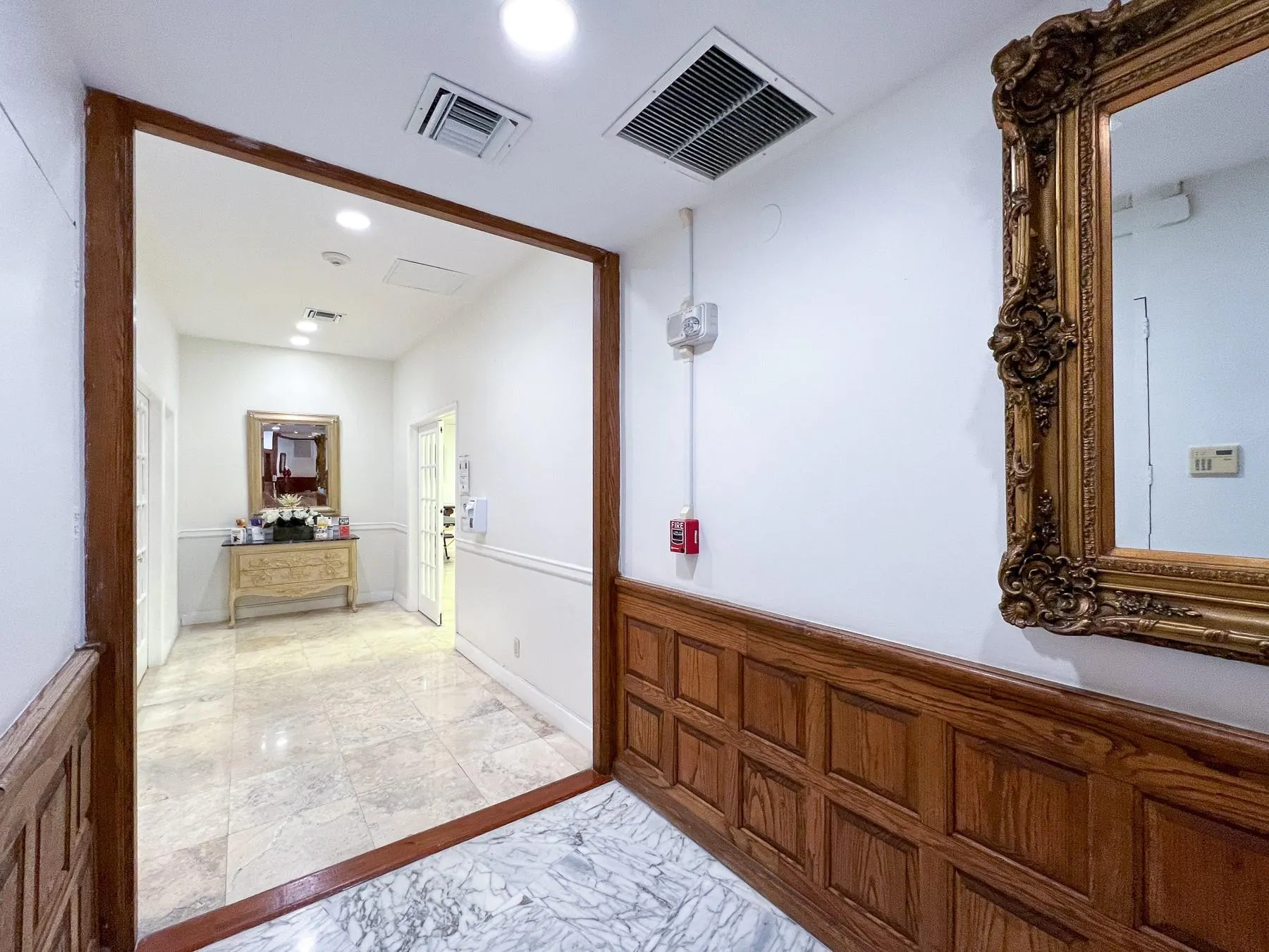 3505 S OCEAN Drive #806