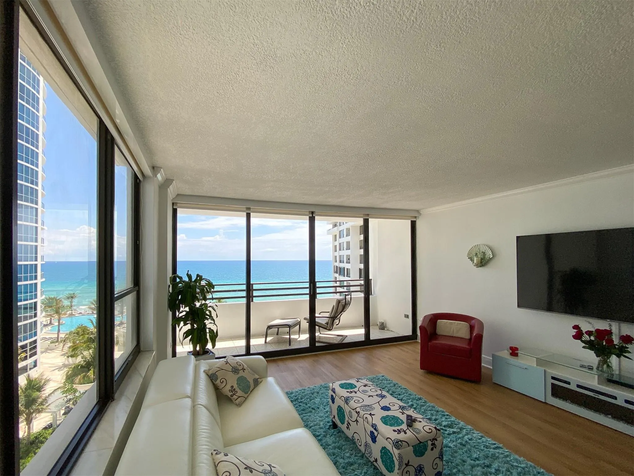 3505 S OCEAN Drive #806