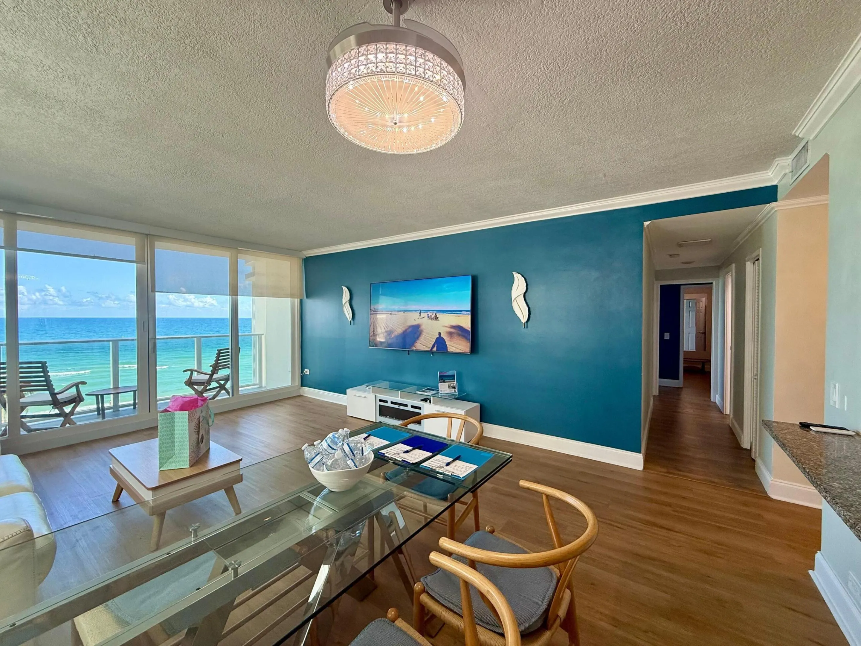 3505 S OCEAN Drive #806
