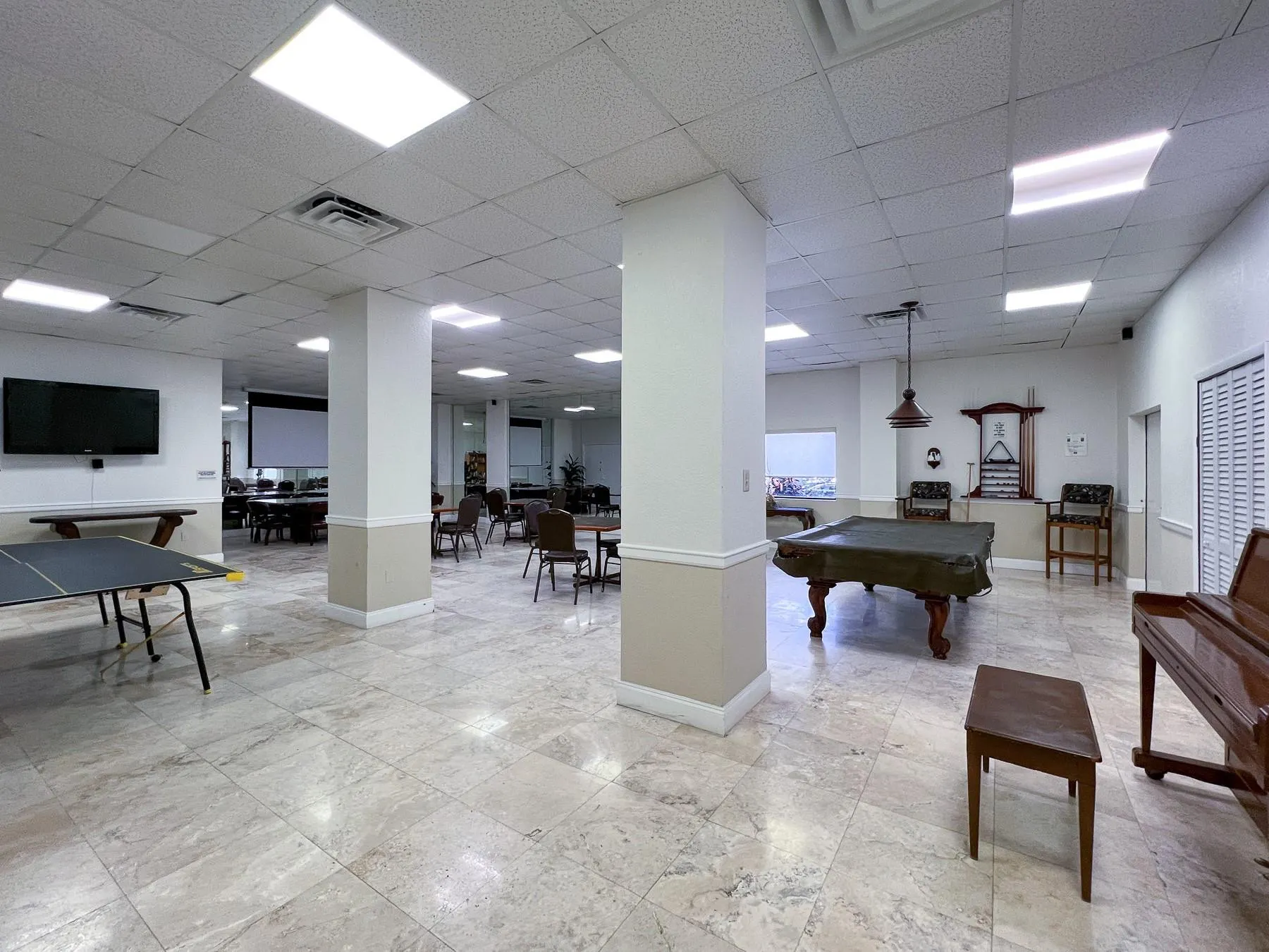 3505 S OCEAN Drive #806