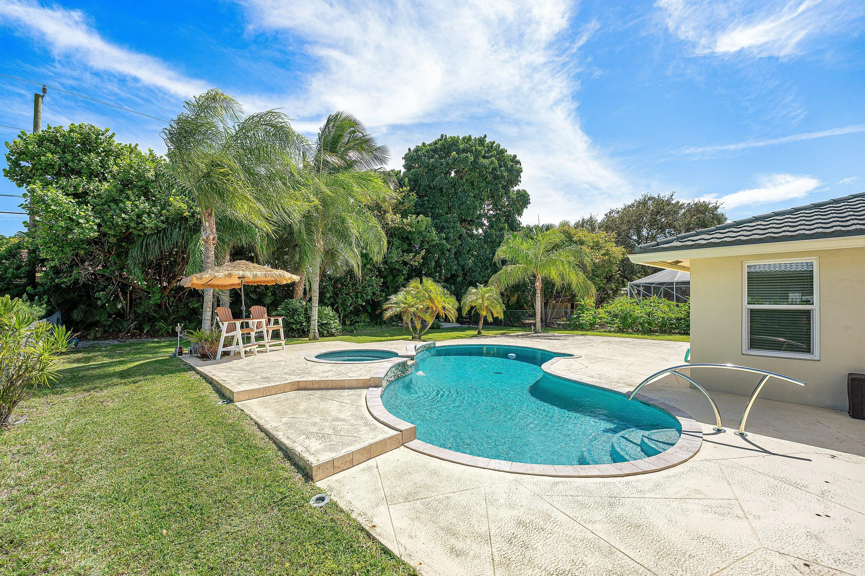 4520 NW 5TH Avenue