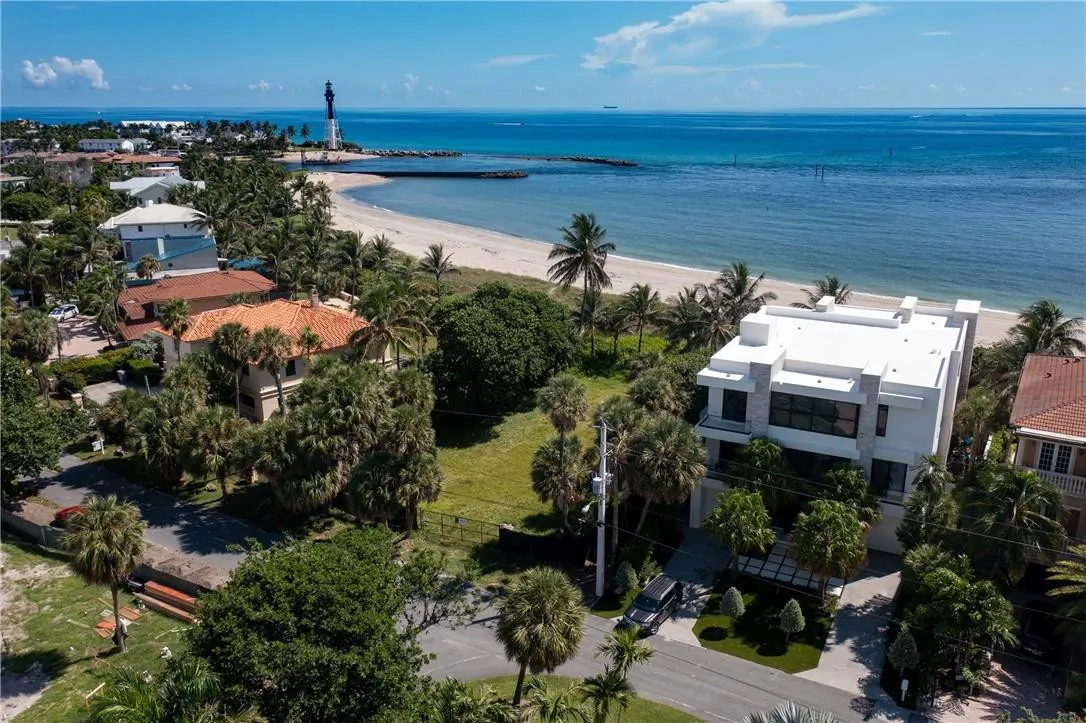2100 BAY Drive