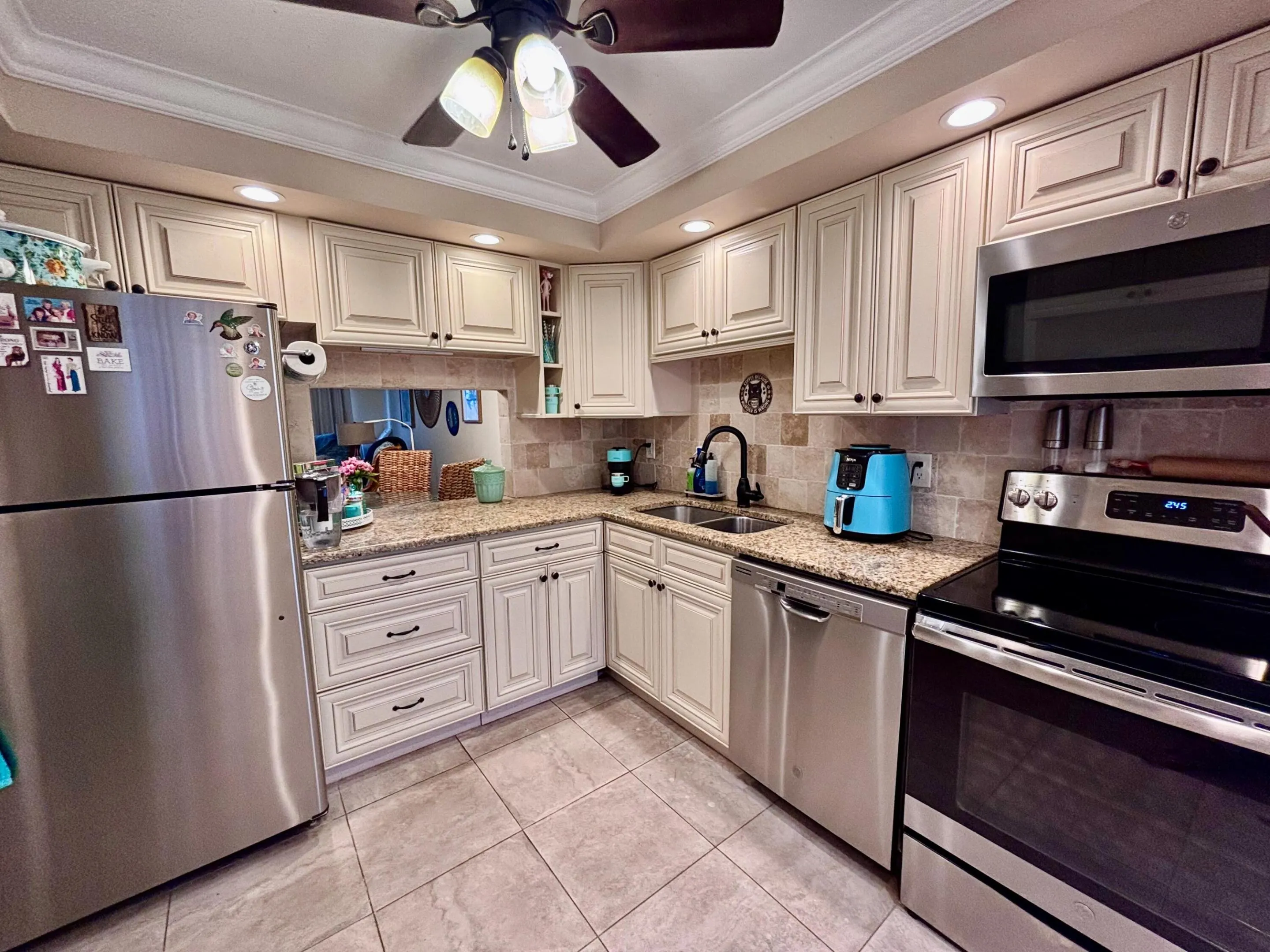 400 NE 20TH Street #B208