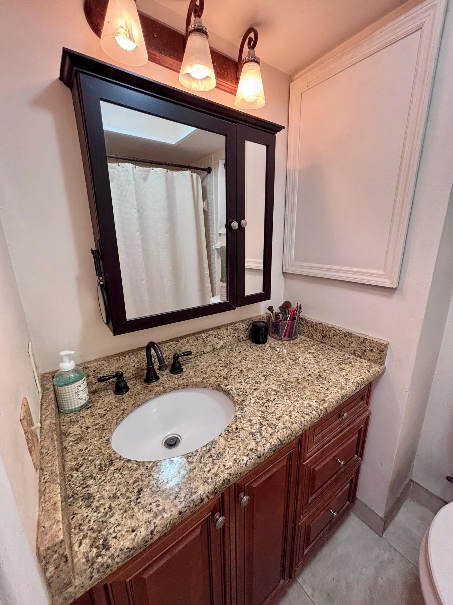 400 NE 20TH Street #B208