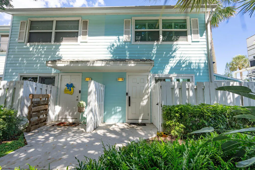 2803 NE 15TH Street #2803