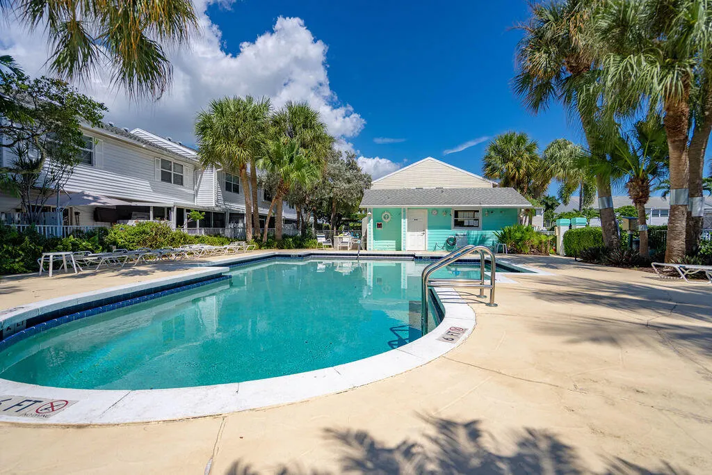 2803 NE 15TH Street #2803