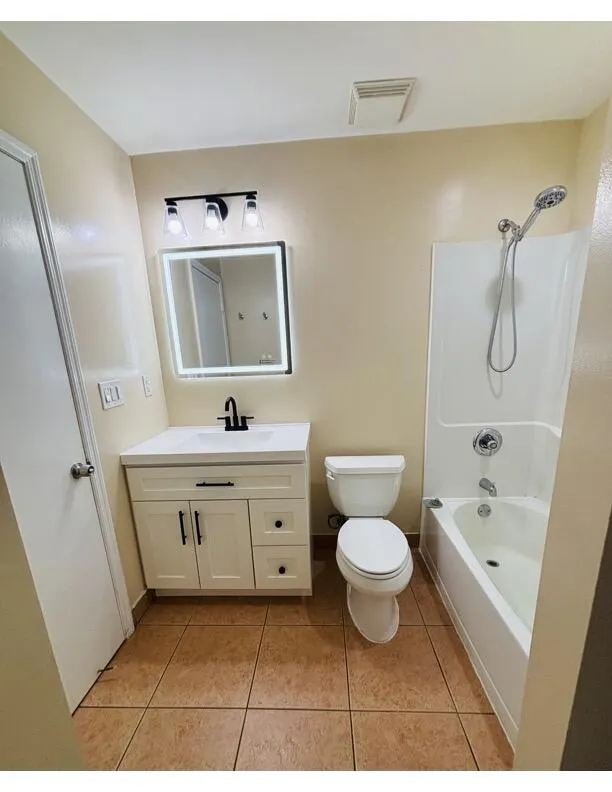 224 NE 19th Avenue #1