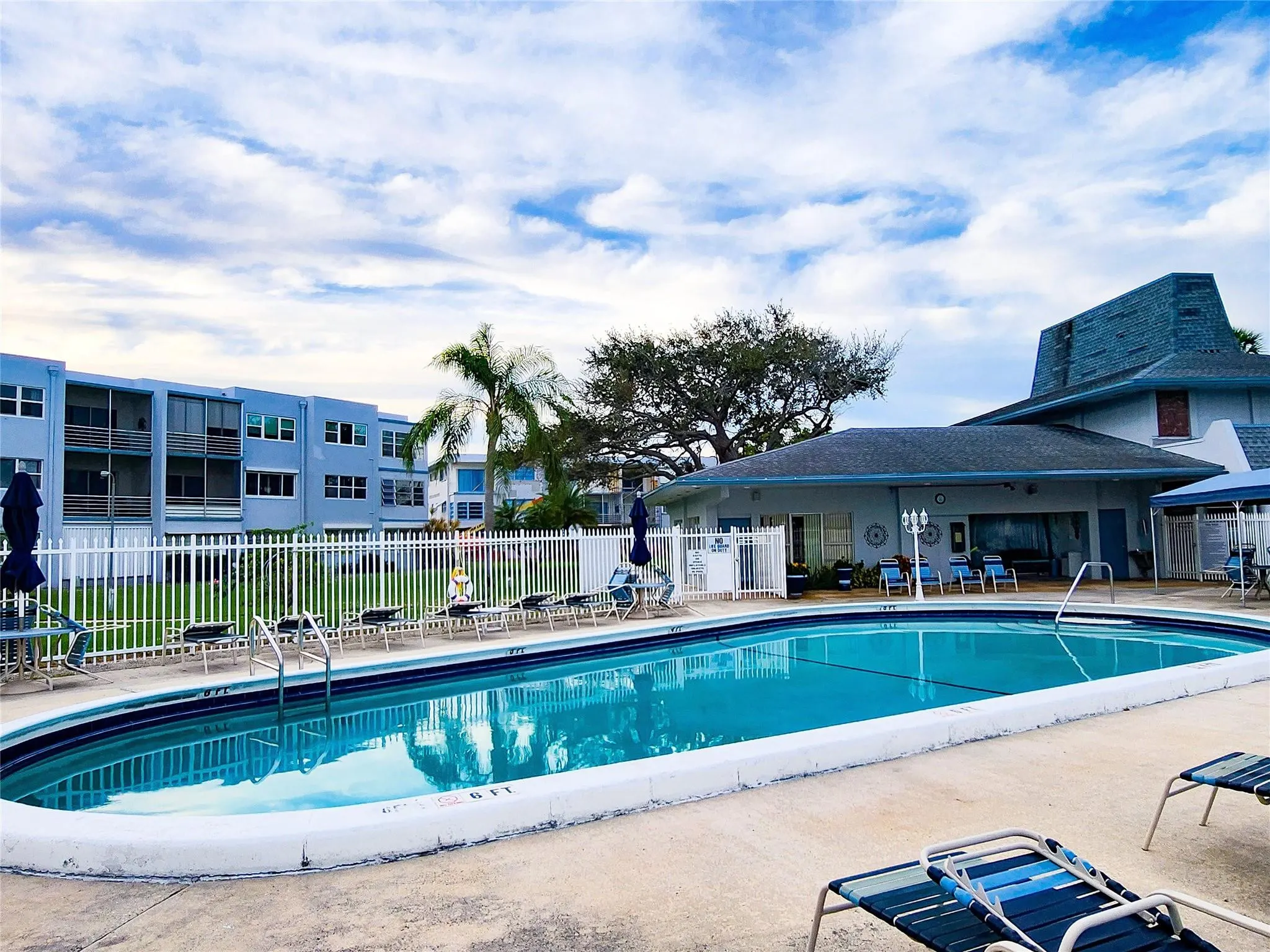 2300 PARK Lane #216