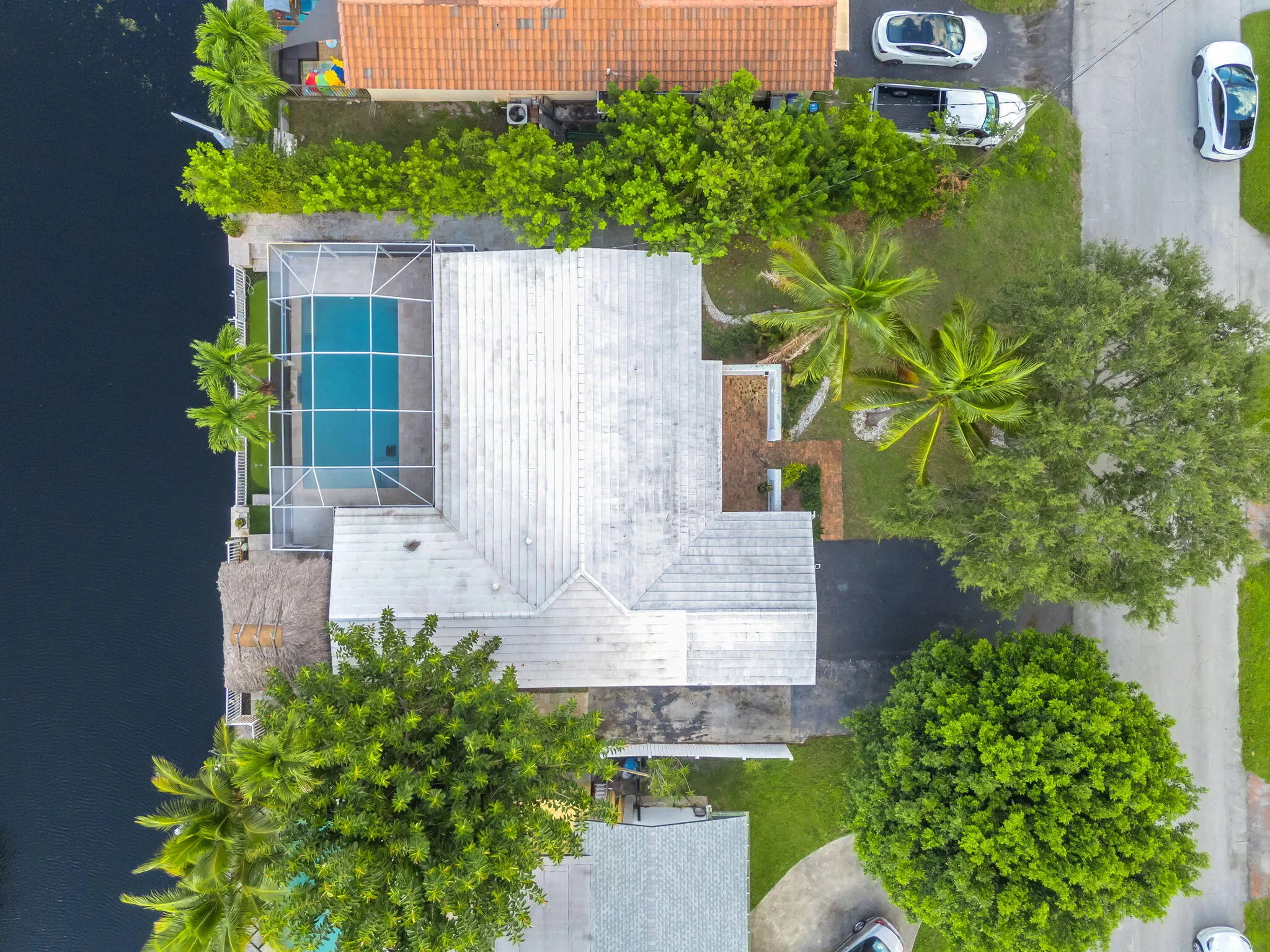 421 SW 18TH Street