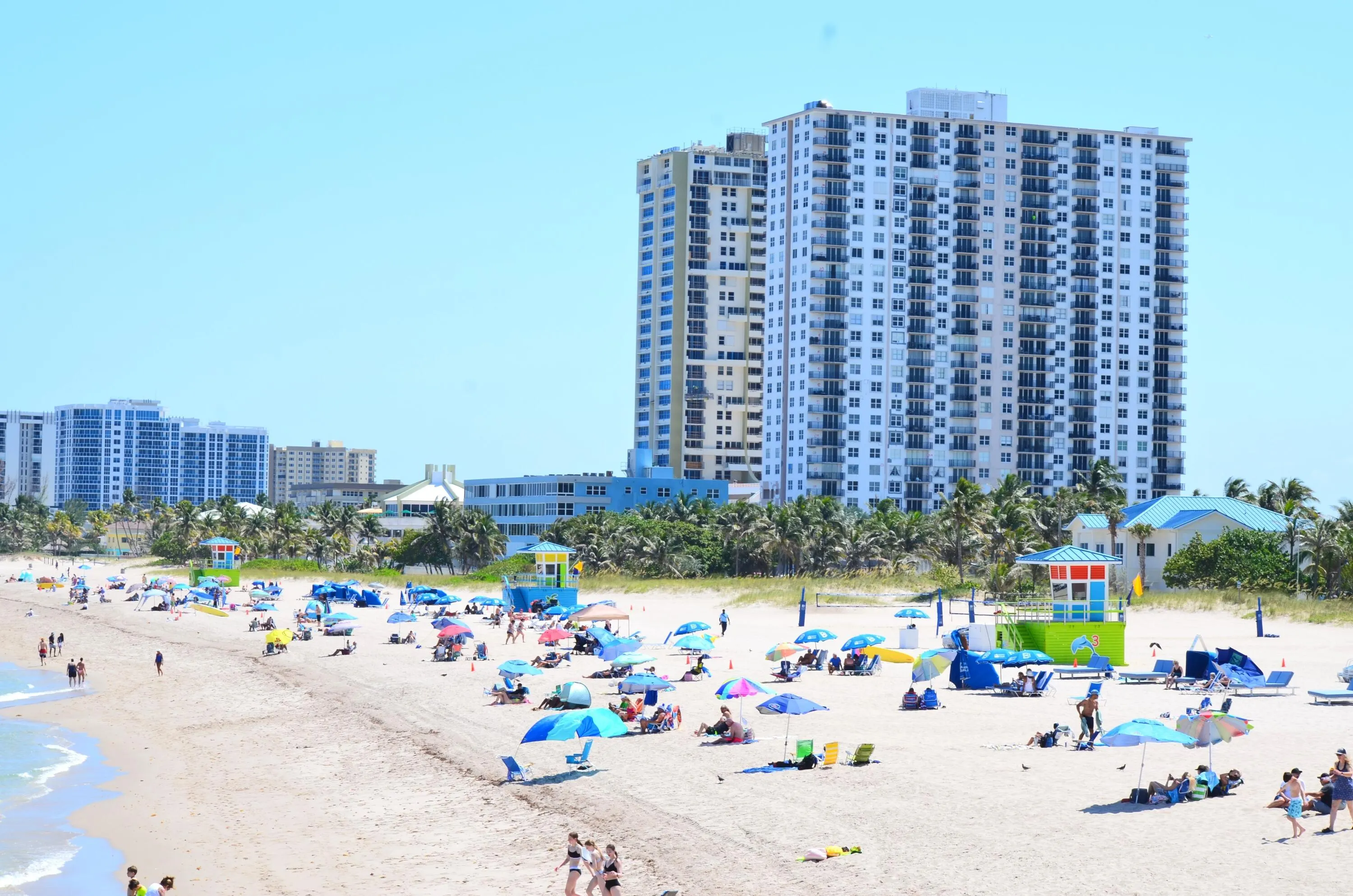 711 N RIVERSIDE Drive #401