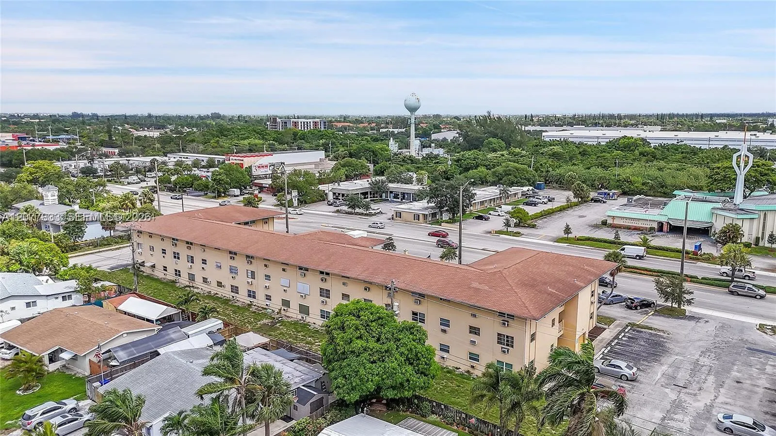 1050 E SAMPLE Road #309